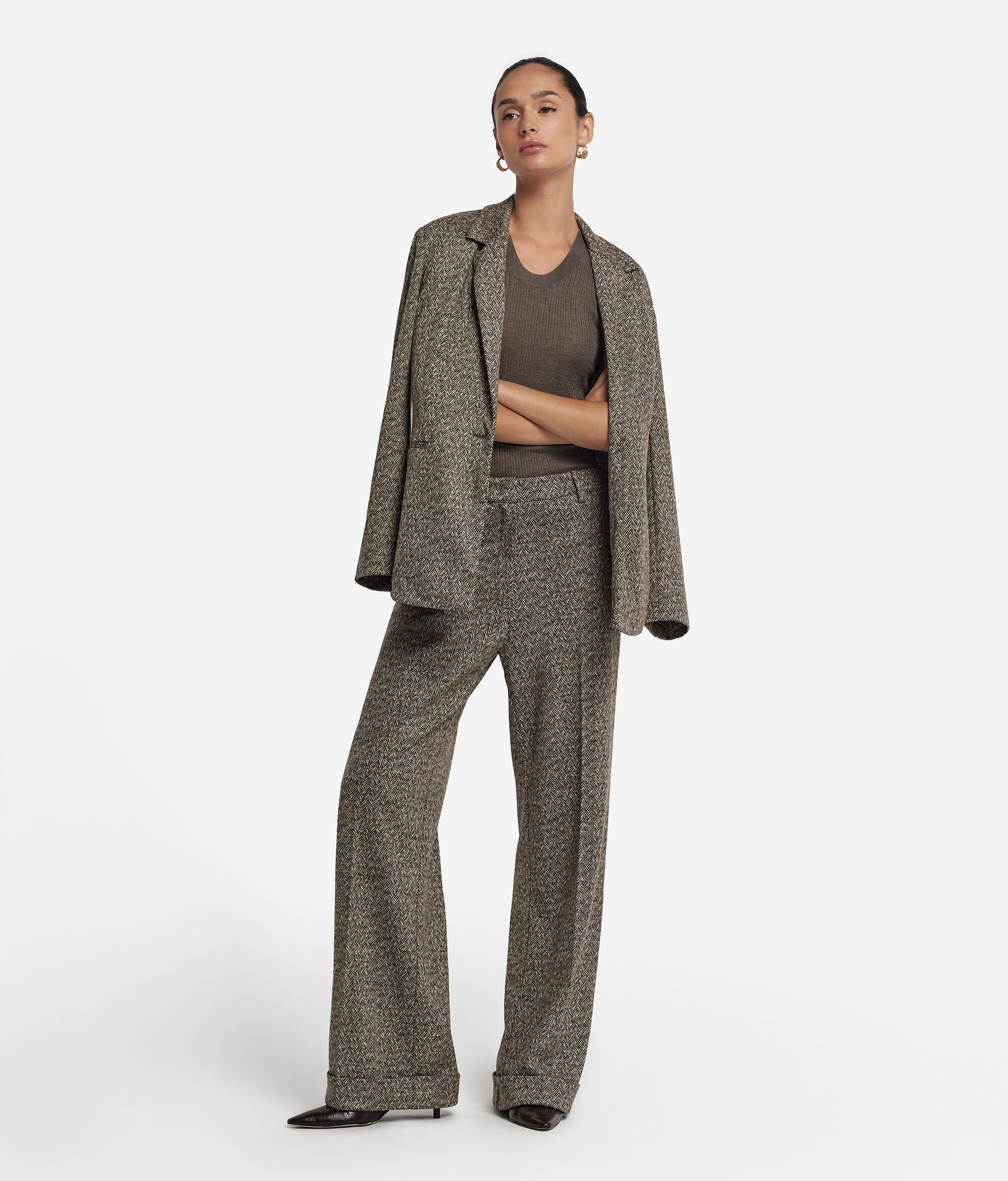 Balıksırtı desenli yün pantolon