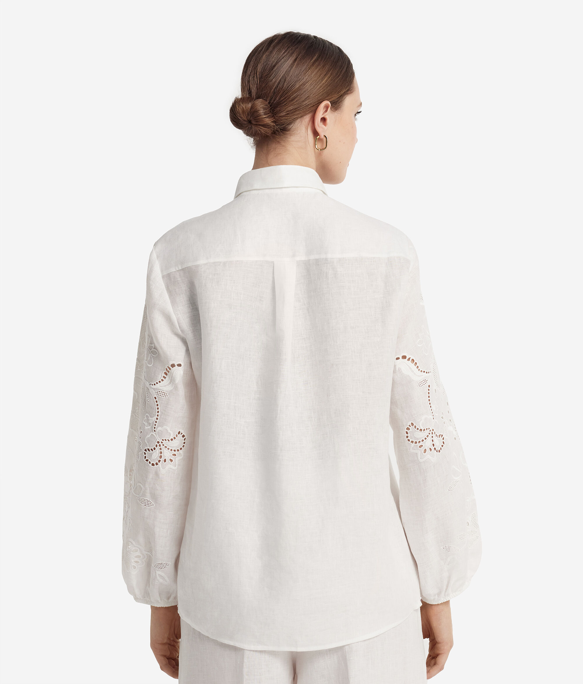 Embroidered linen shirt