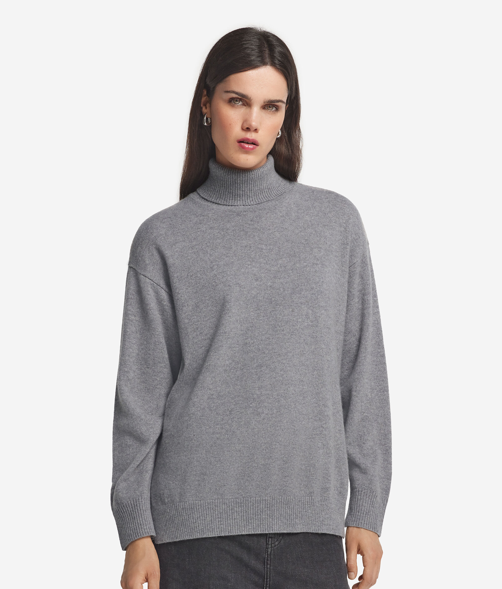 Dolcevita con spacchi in Cashmere Ultrasoft