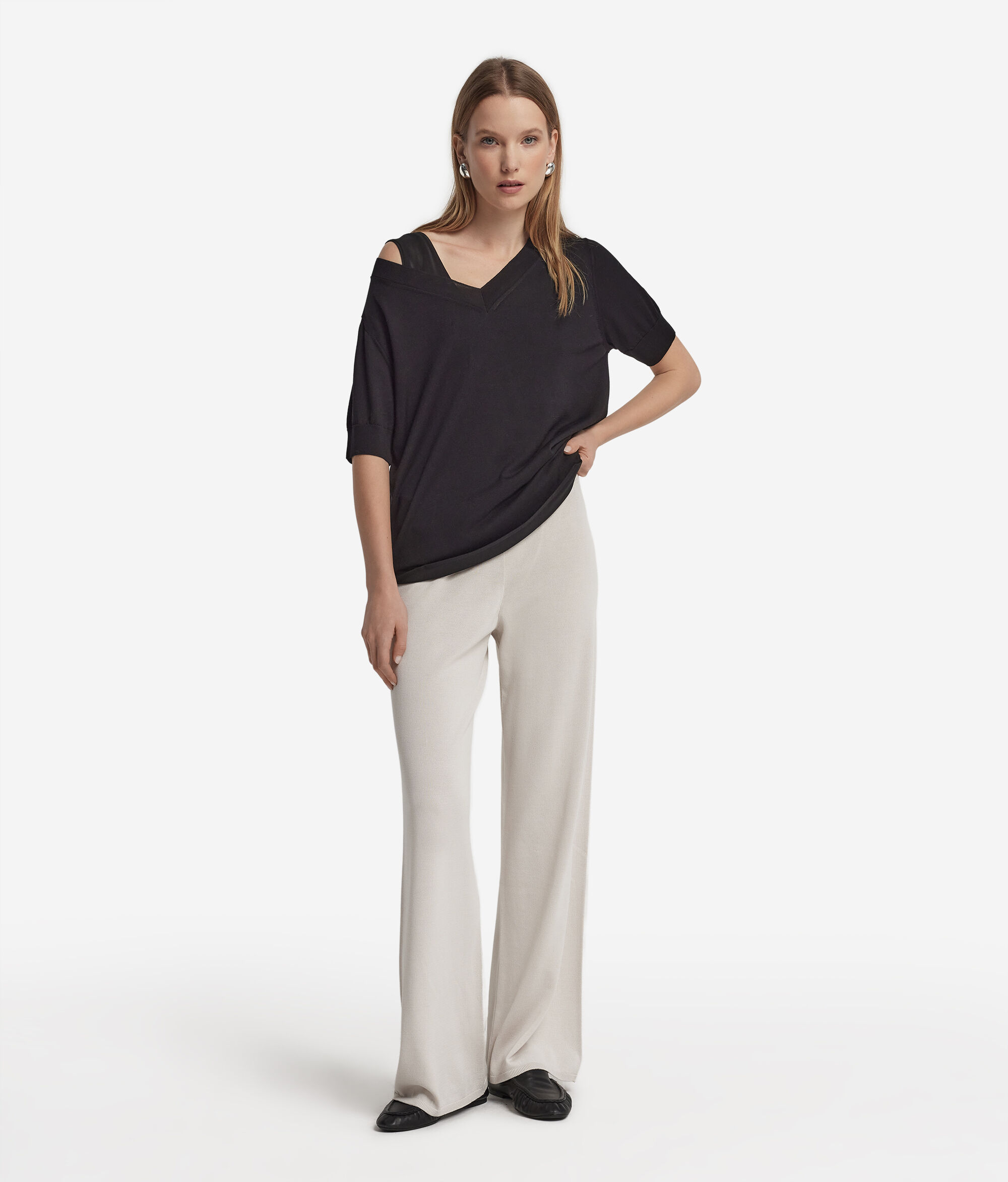 Short-Sleeved V-Neck Silk and Cotton Jumper
