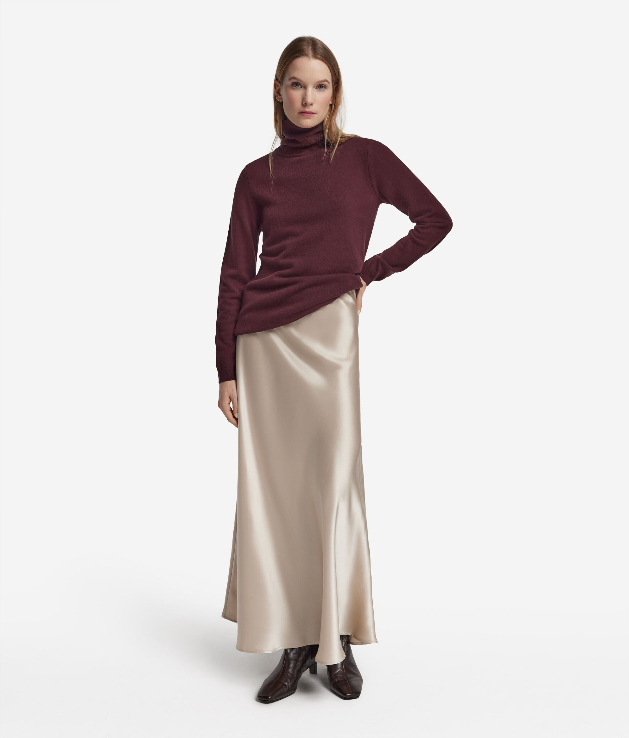 ウルトラソフトカシミヤ タートルネック セーター