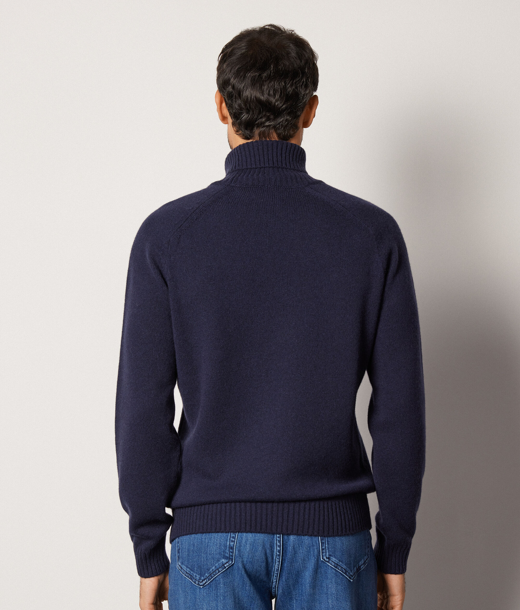Ultrasoft Cashmere Turtleneck