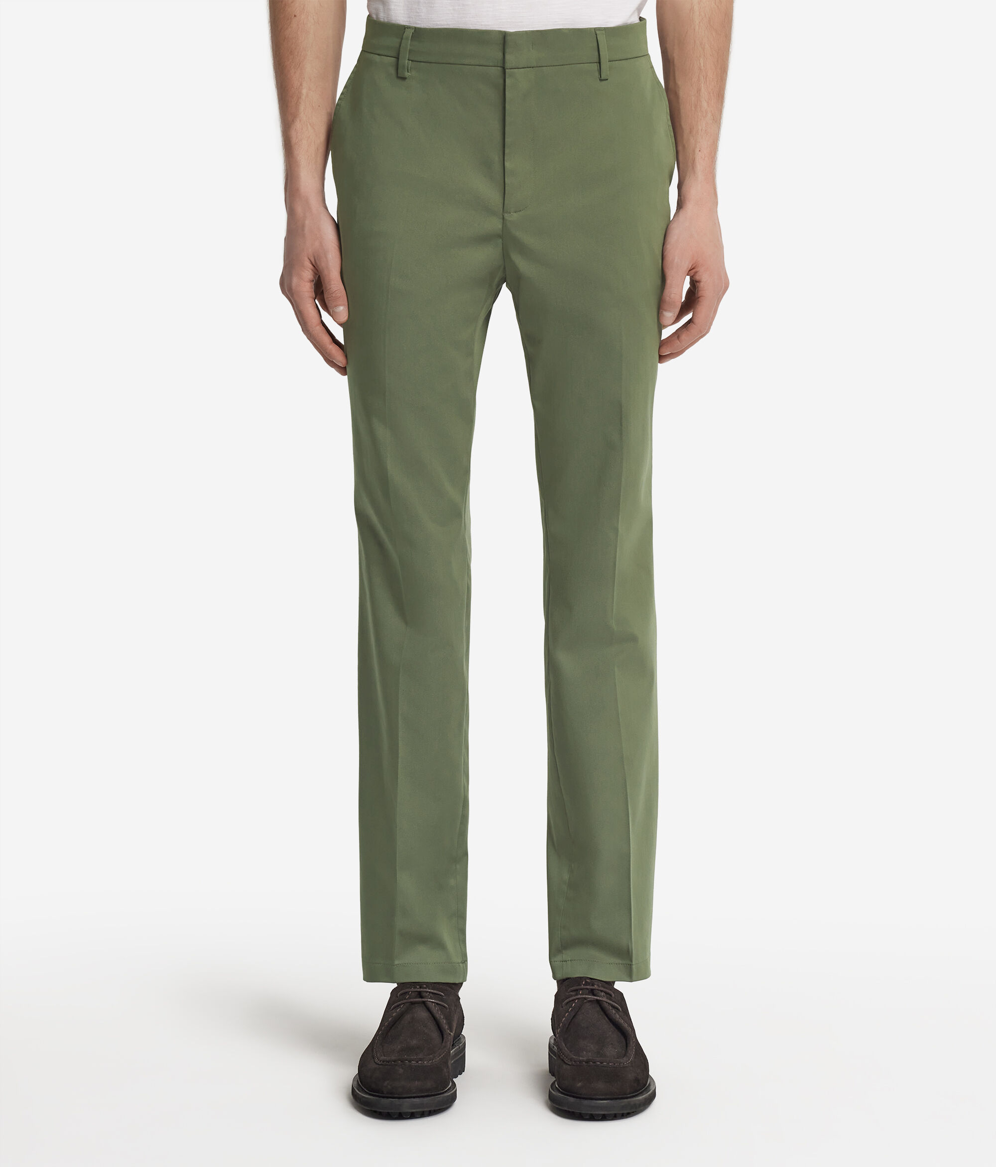 Lightweight Chino Pants