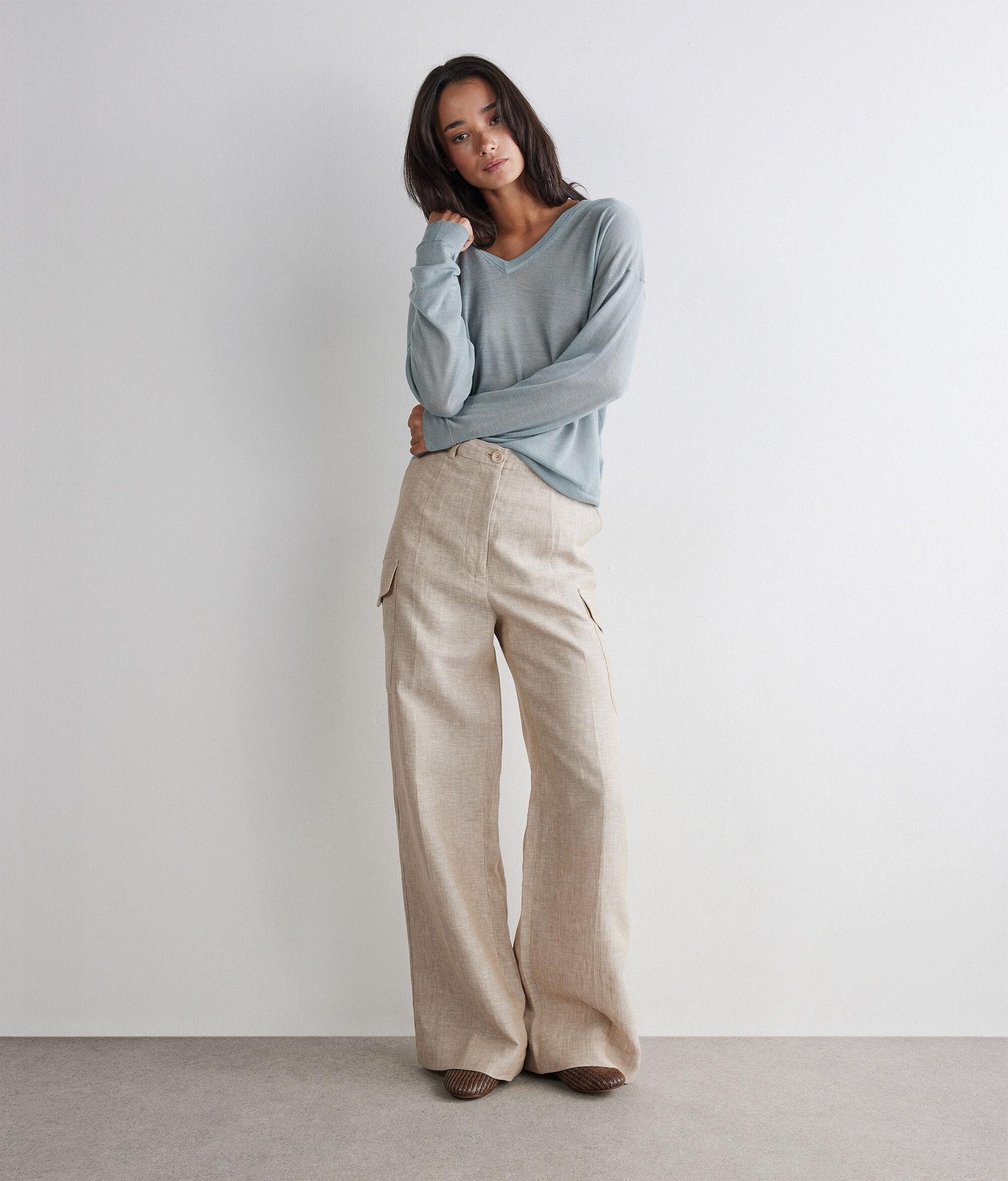 Airfine Kasmír Pulóver mély V-nyak kivágással