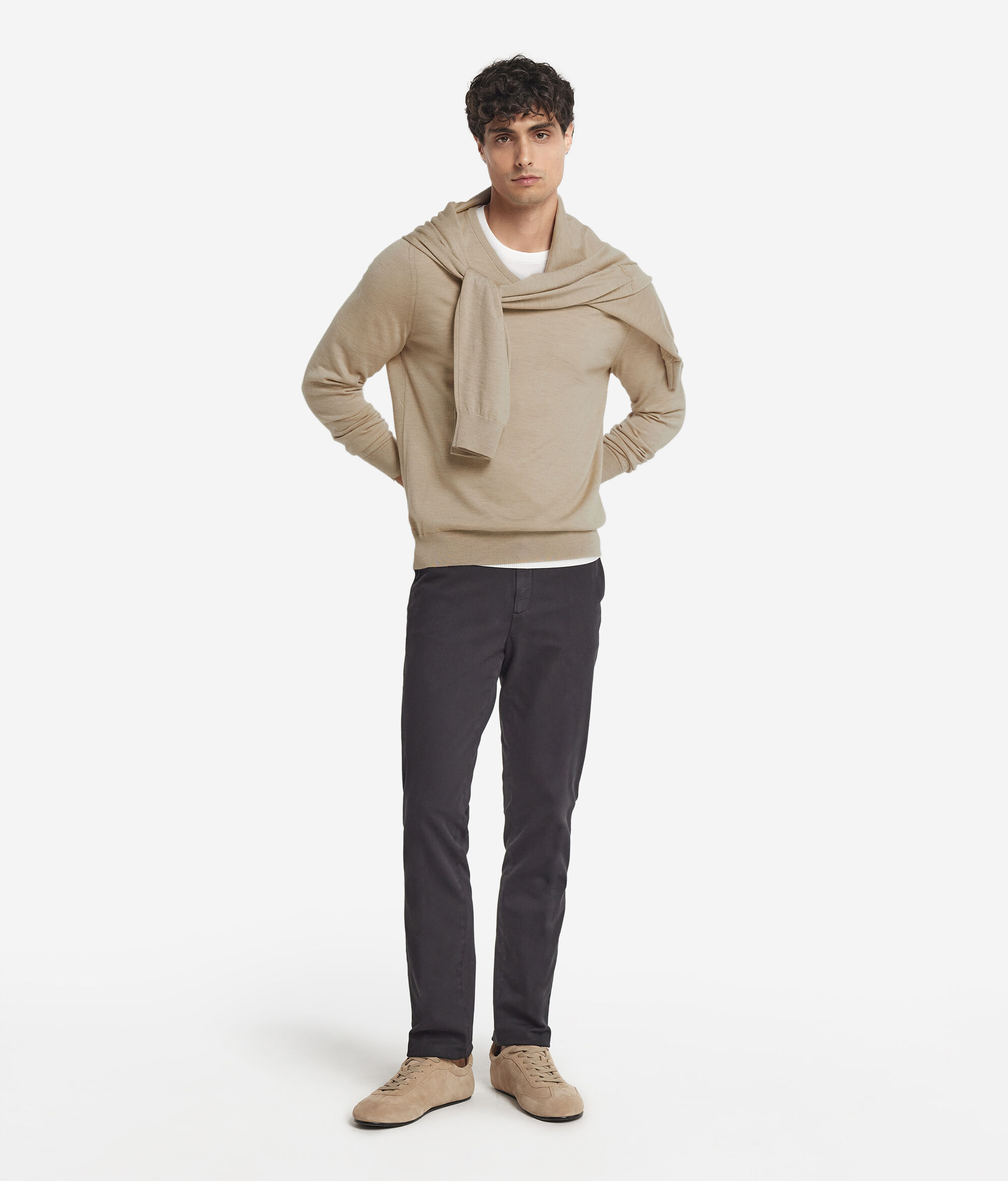 Pulover s ovratnikom na V-izrez od ultrafinog kašmira