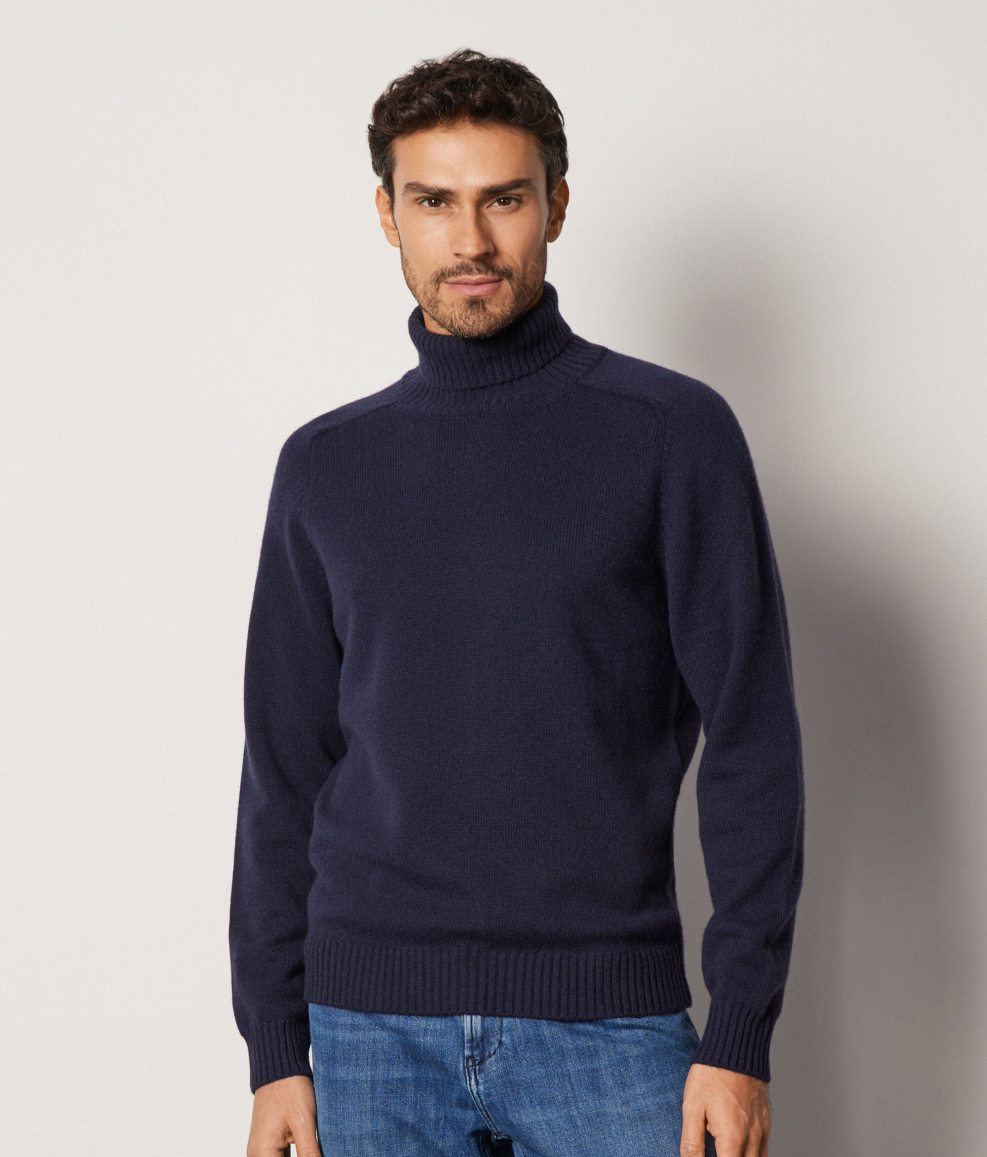 Ultrasoft Cashmere Turtleneck