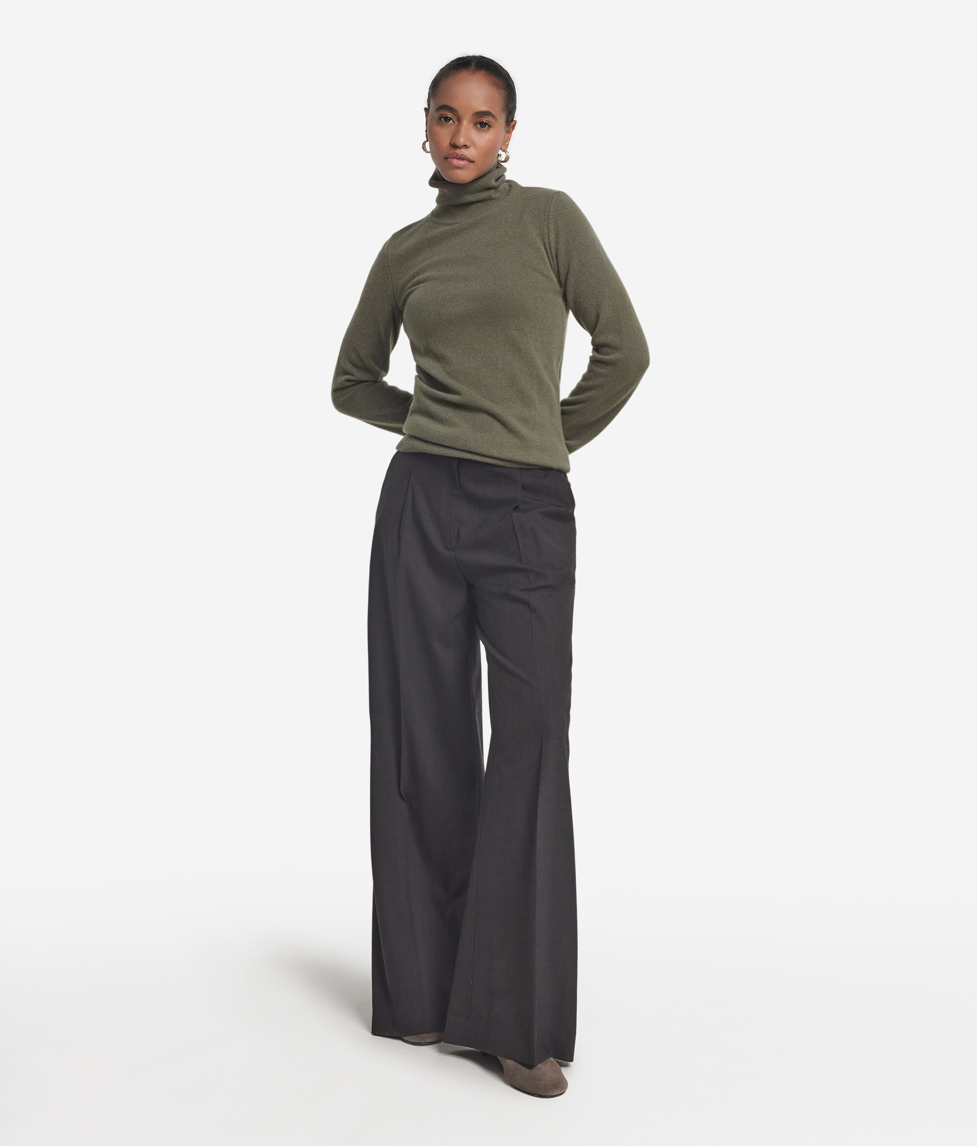 Jersey de cuello vuelto de cashmere ultrasoft