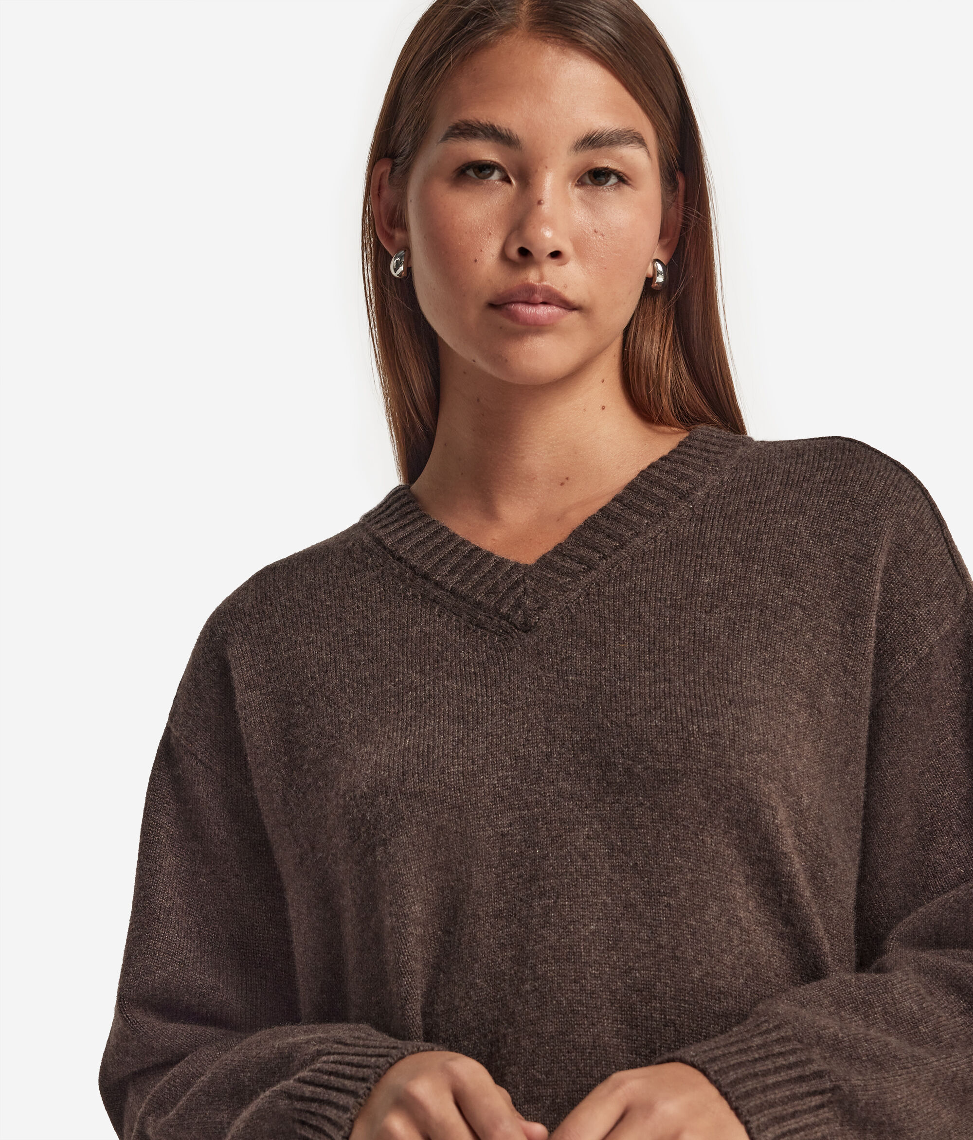 Pullover mit V-Ausschnitt und Sattelschulter aus Kaschmir Ultrasoft