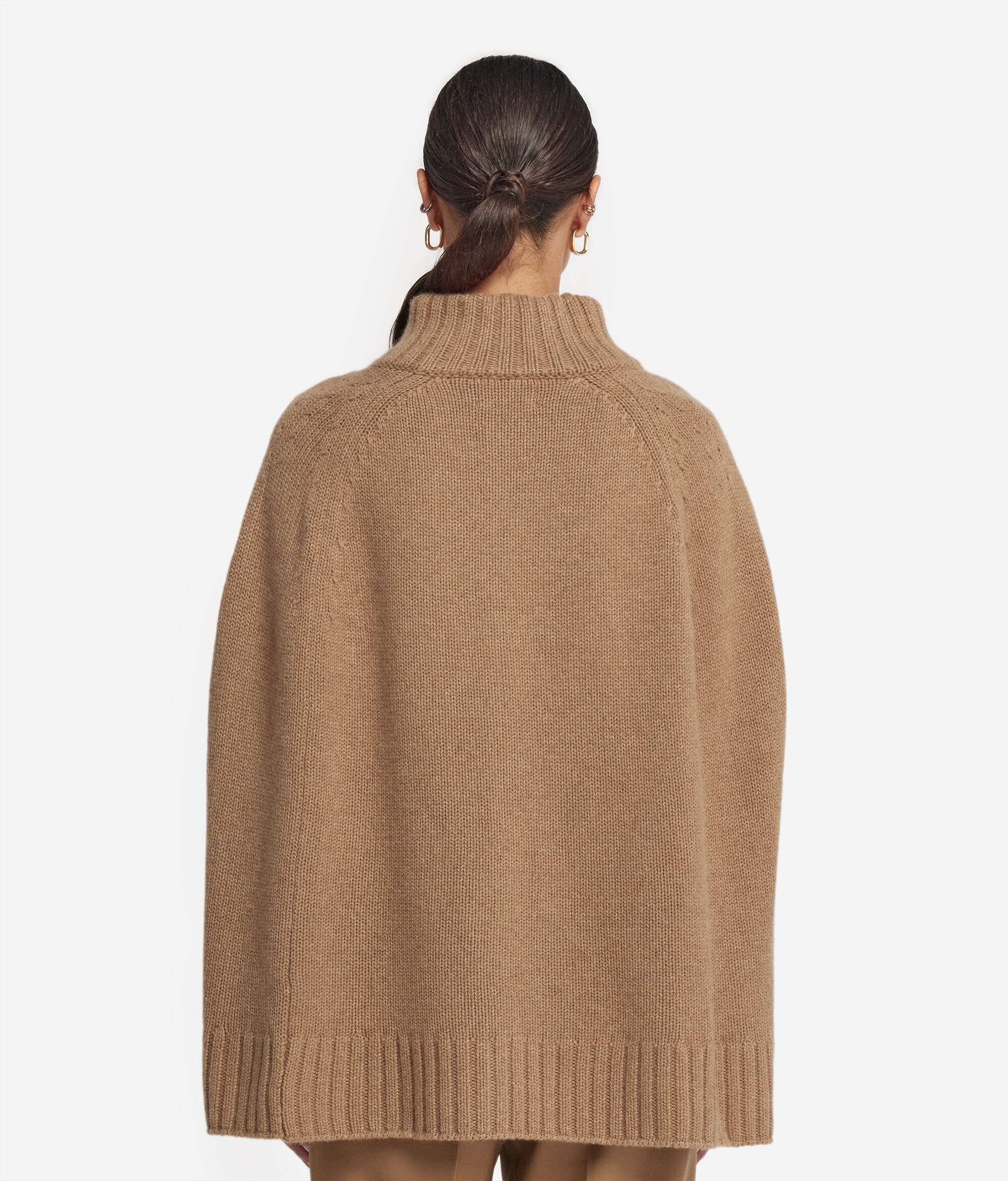 Capa com Fecho Completo em Ultrasoft Cashmere