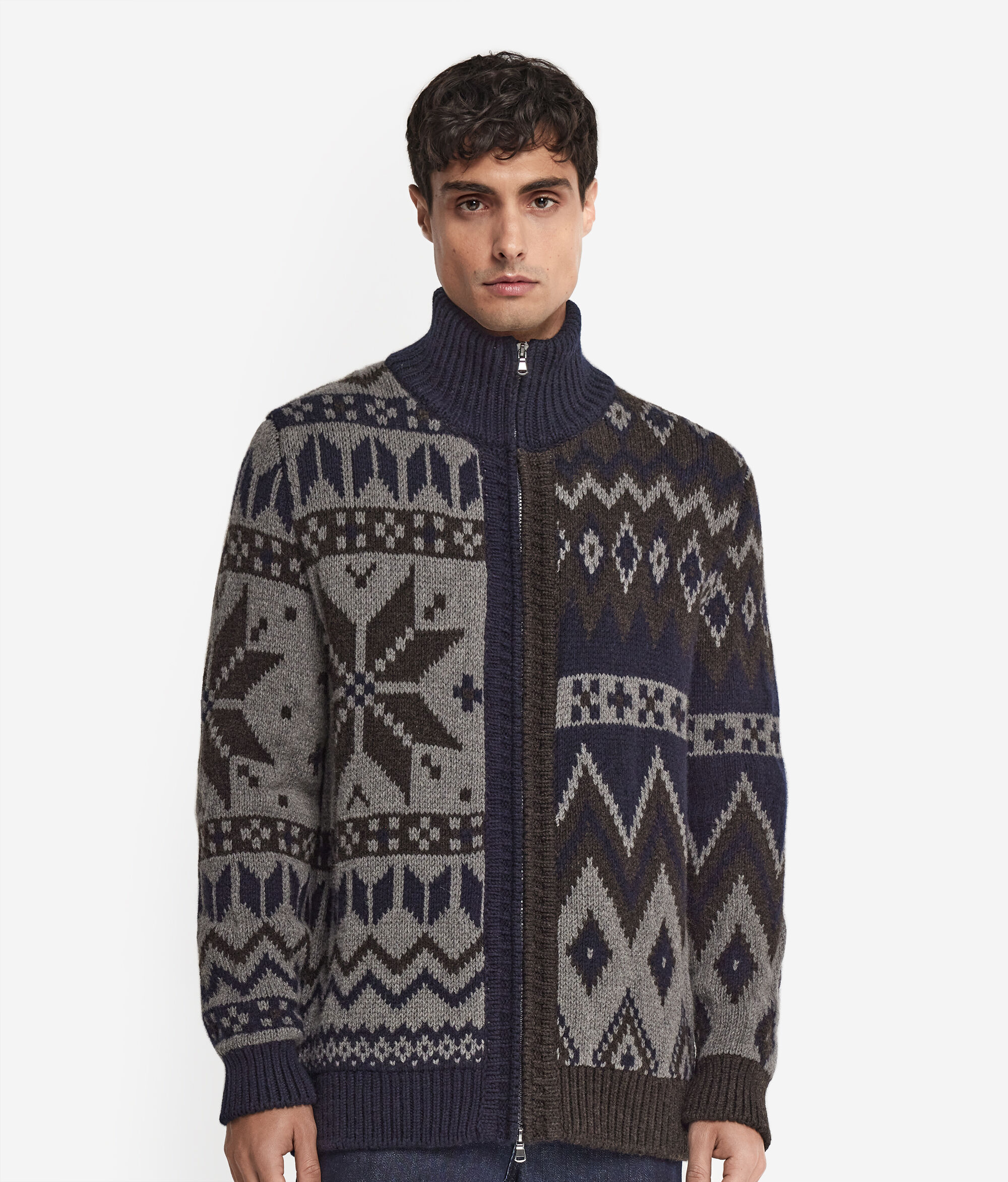 Jäckchen aus Kaschmirjacquard