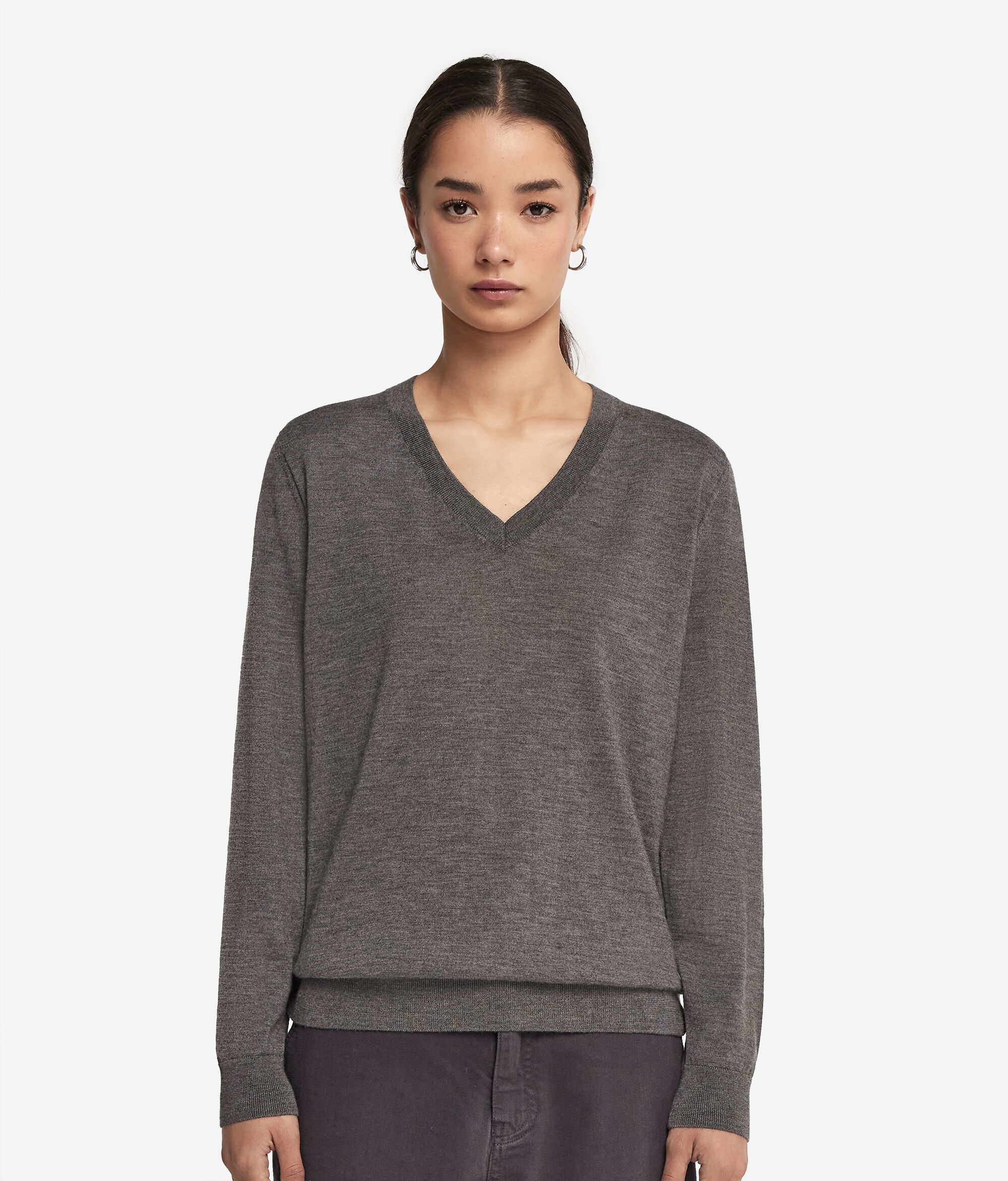 Ultrafine Cashmere V-Neck Jumper