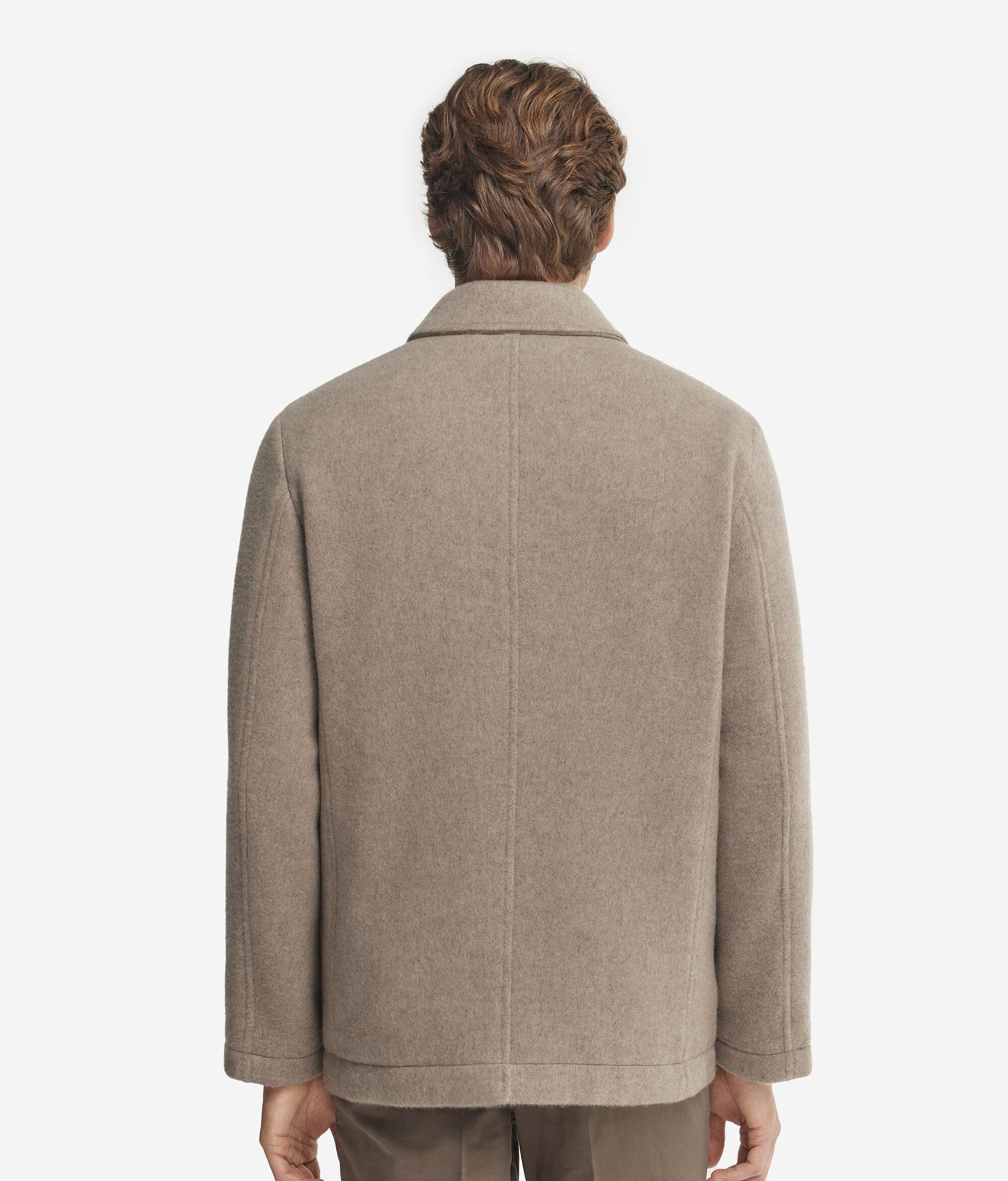 Cashmere Cabanworker