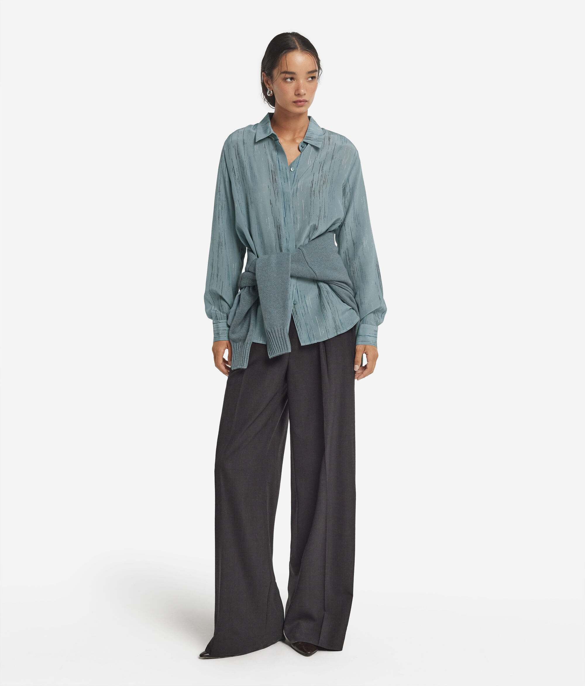 Camicia con colletto in seta stampata