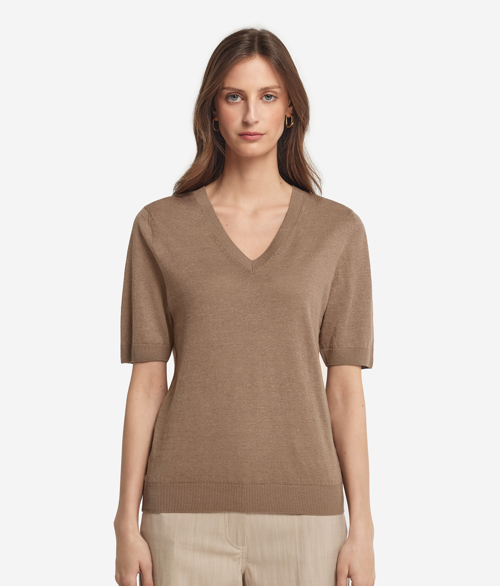V Neck T-Shirt in Linen and Cotton