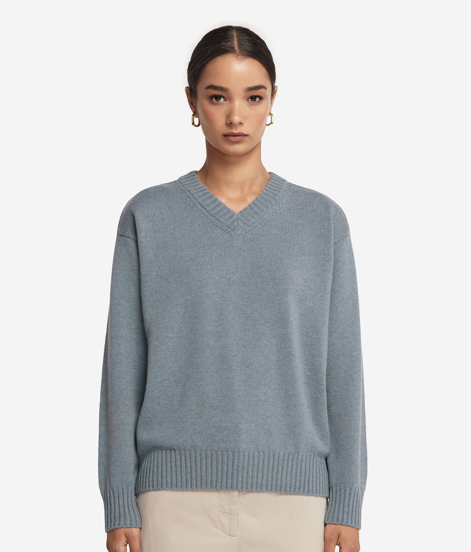 Ultrasoft Cashmere V-Neck Jumper with Set-In Sleeves