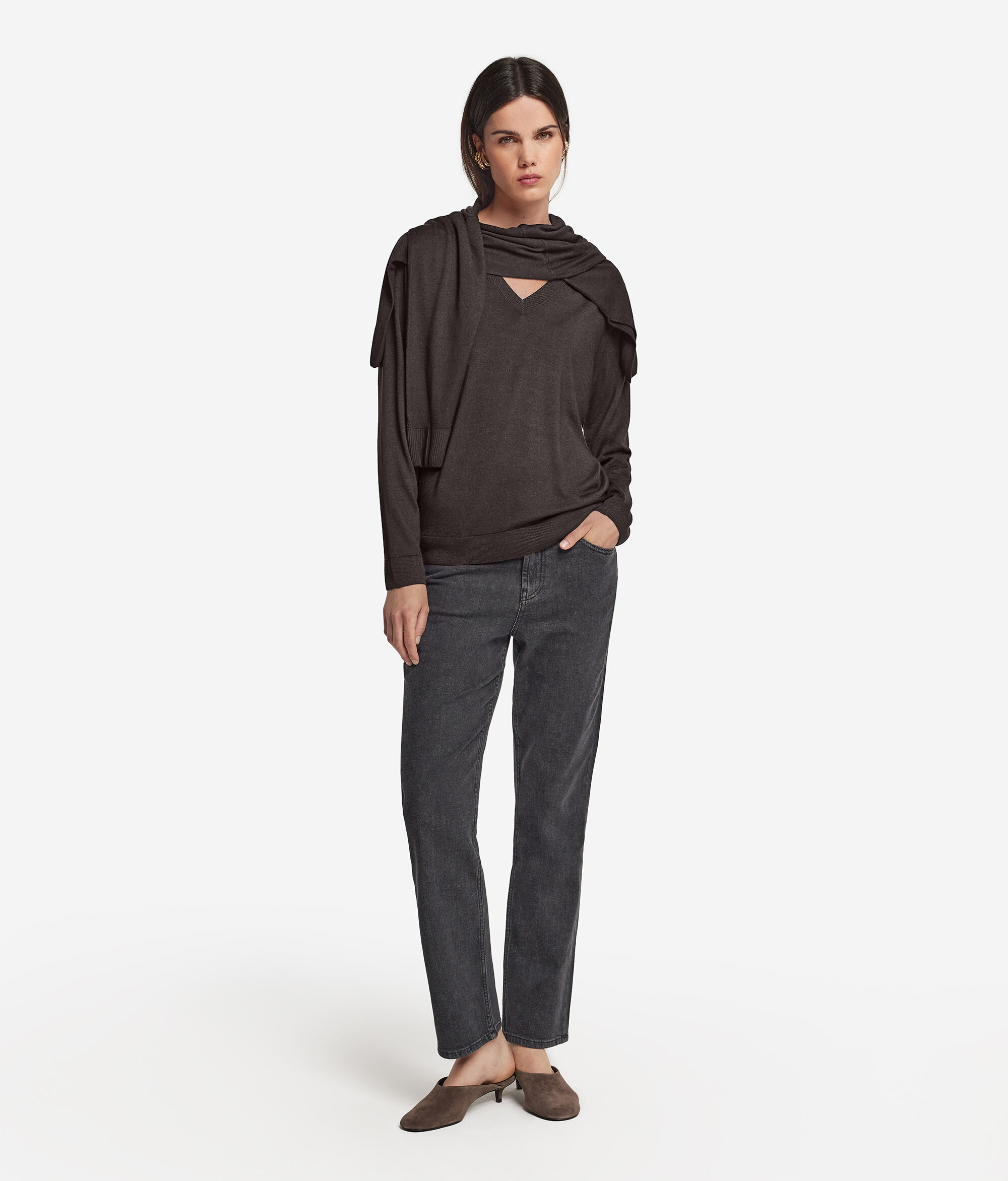 Ultrafine Cashmere V-Neck Jumper