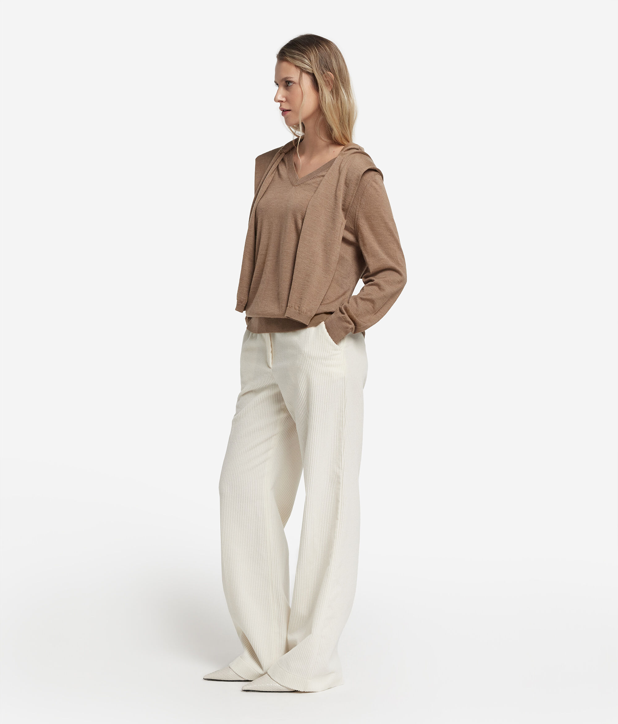 Ultrafine Cashmere V-Neck Jumper