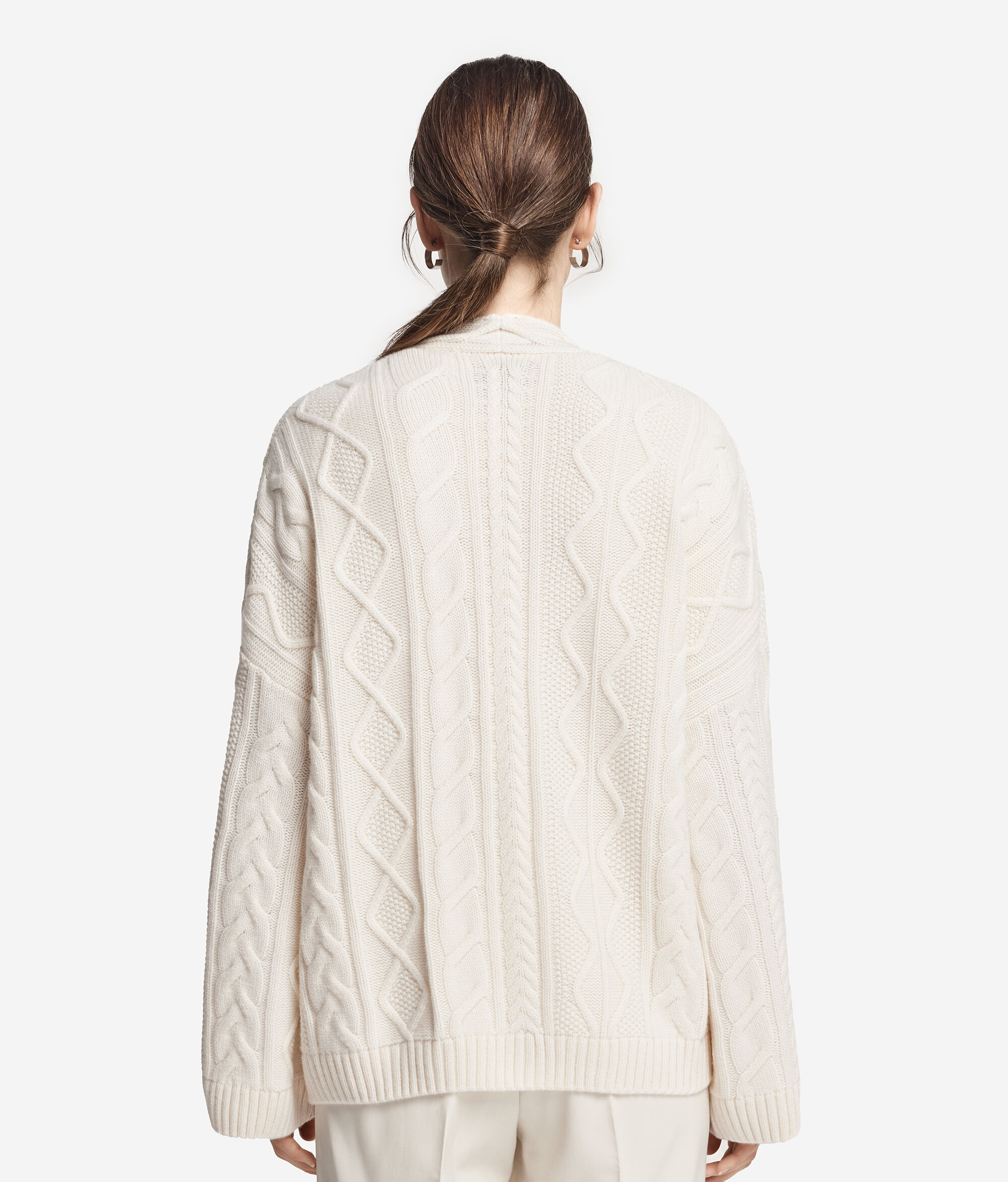 Cashmere Cape with Different Cable Stitches Pattern