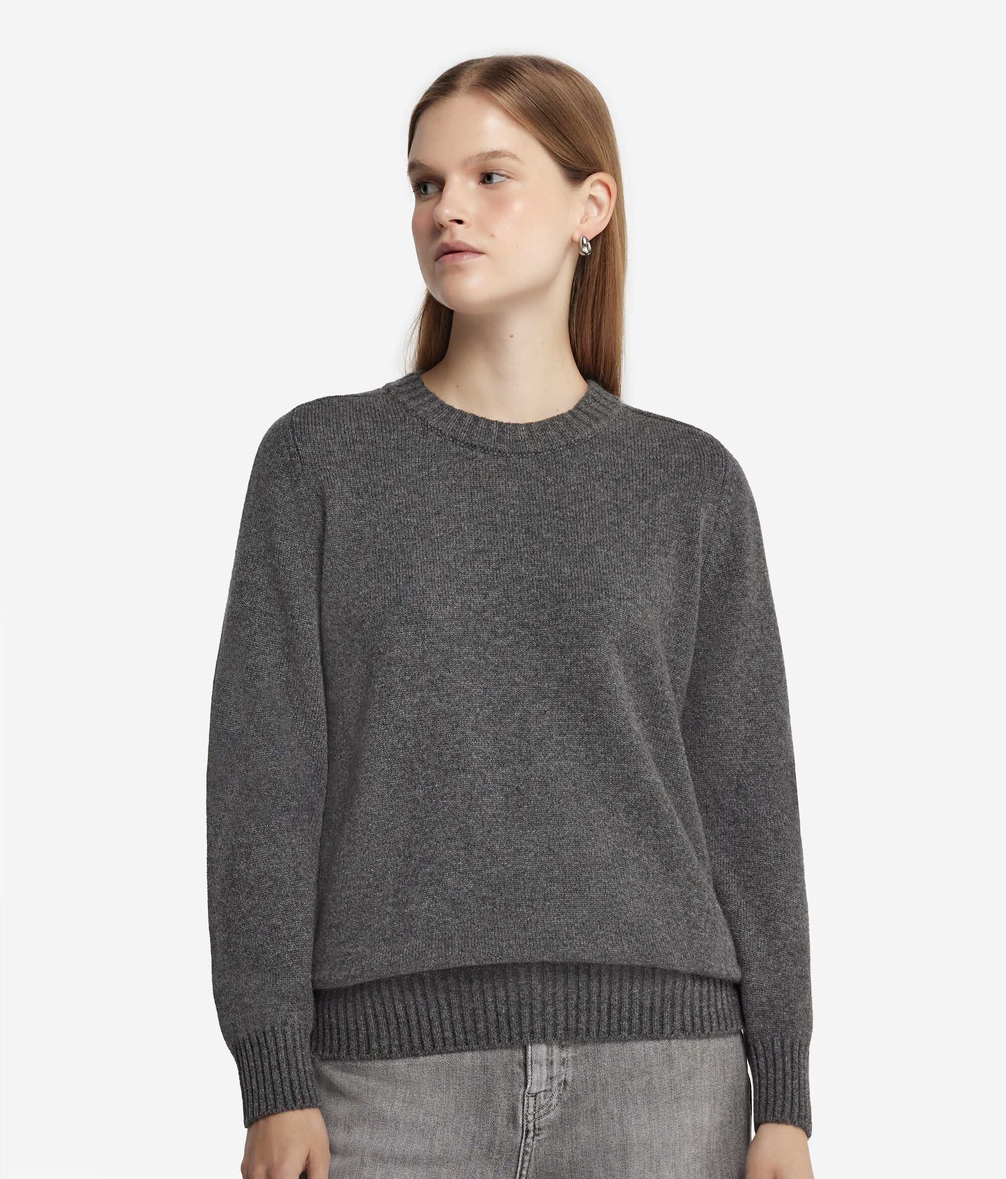 Ultrasoft Cashmere Crewneck Sweater with Set-in Sleeves
