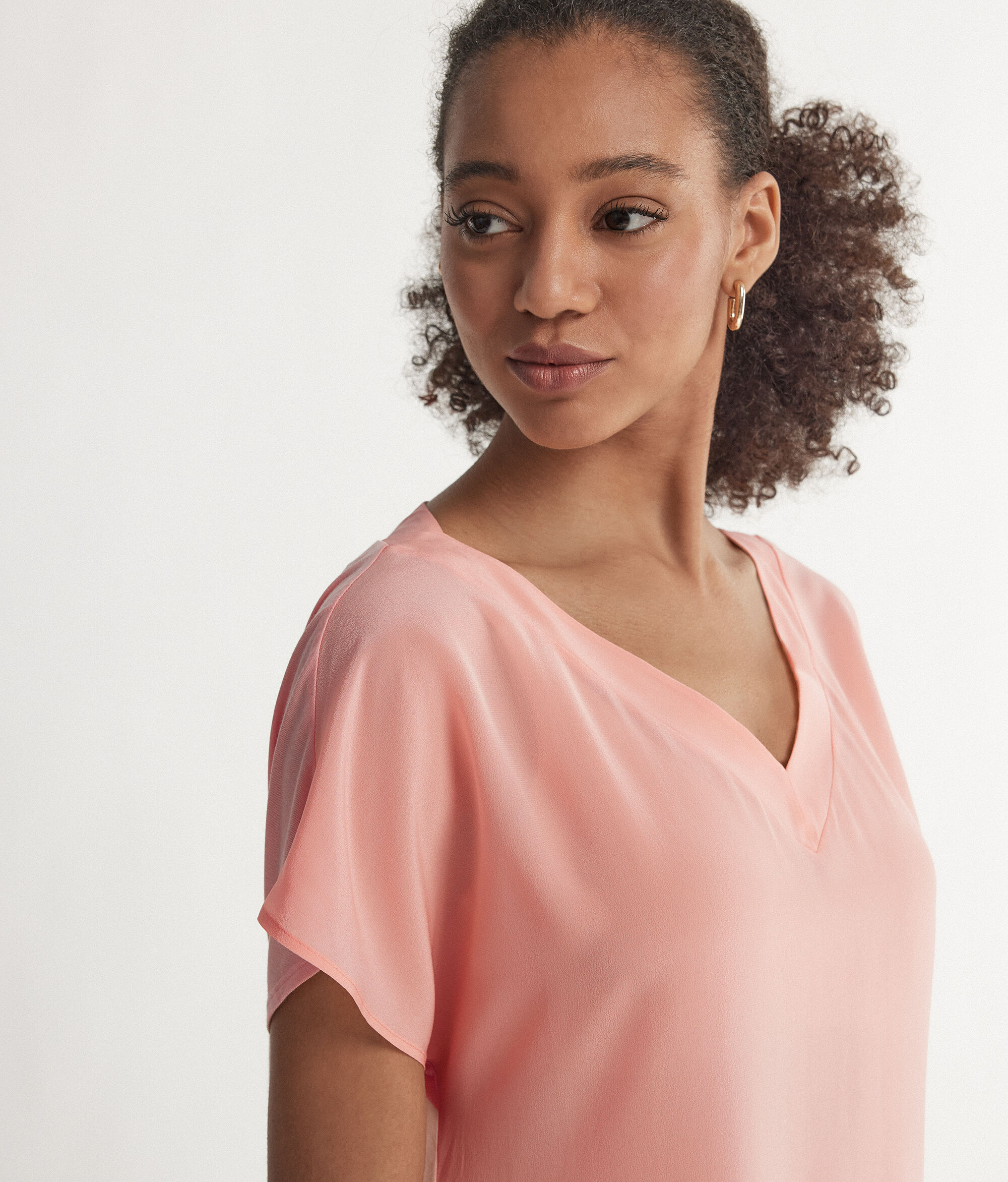 Silk V-Neck Kimono T-Shirt