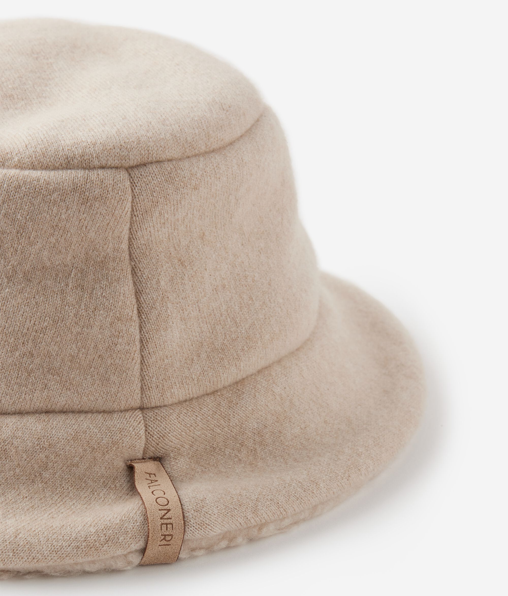 Bucket reversibile in cashmere