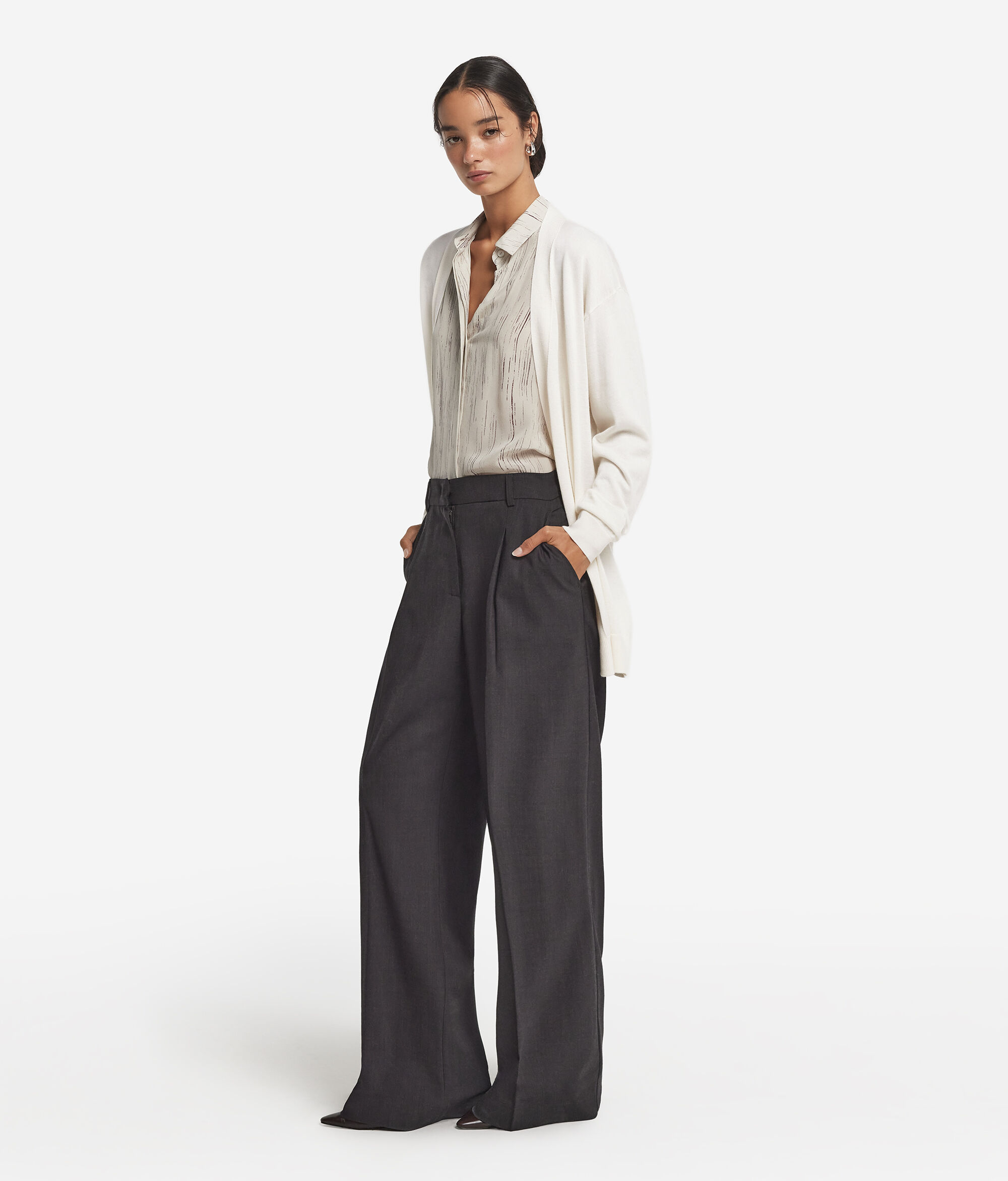 Ultrafine cashmere cardigan