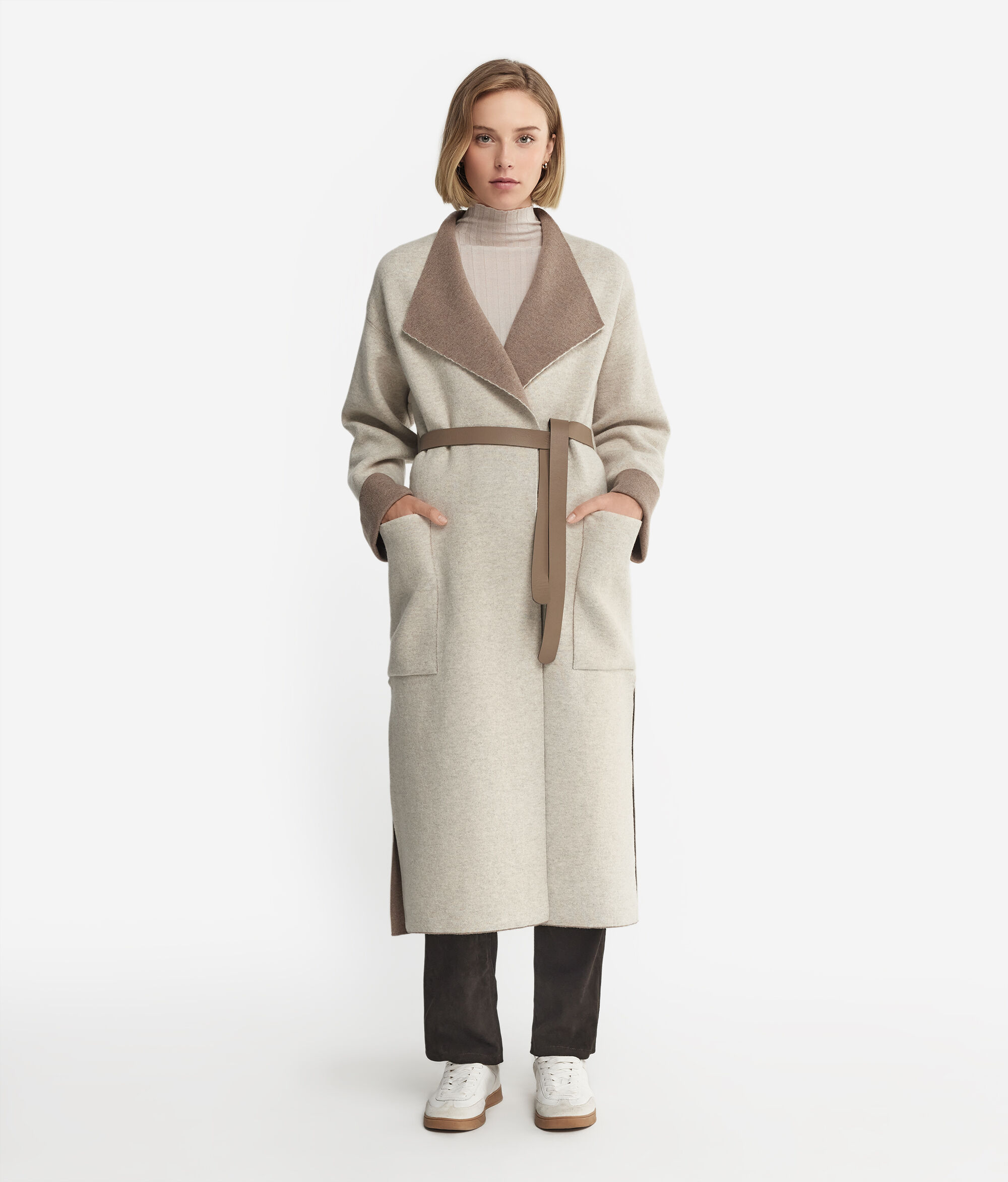 Cappotto Lungo con Spacchi in Cashmere