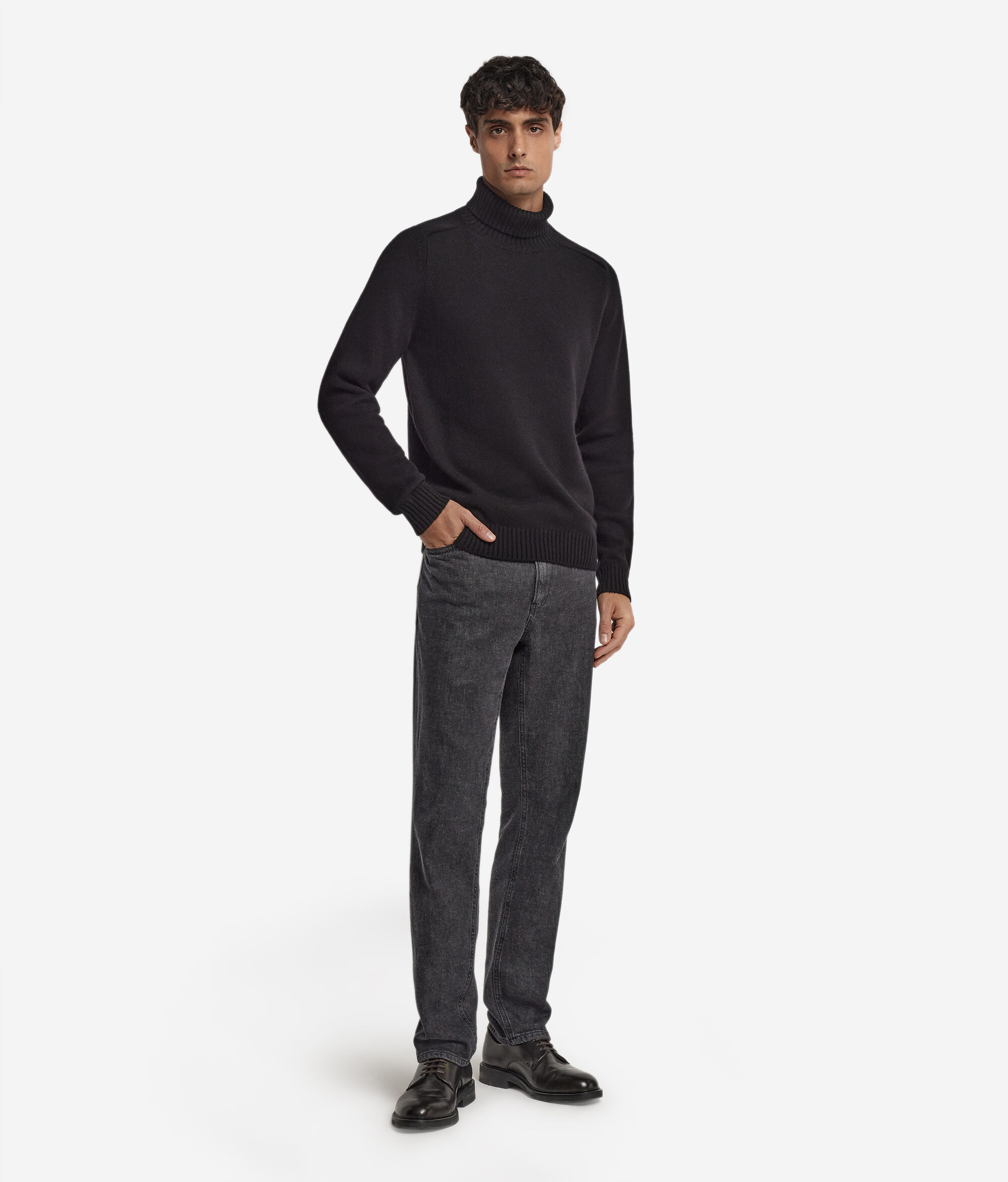Ultrasoft Cashmere Turtleneck