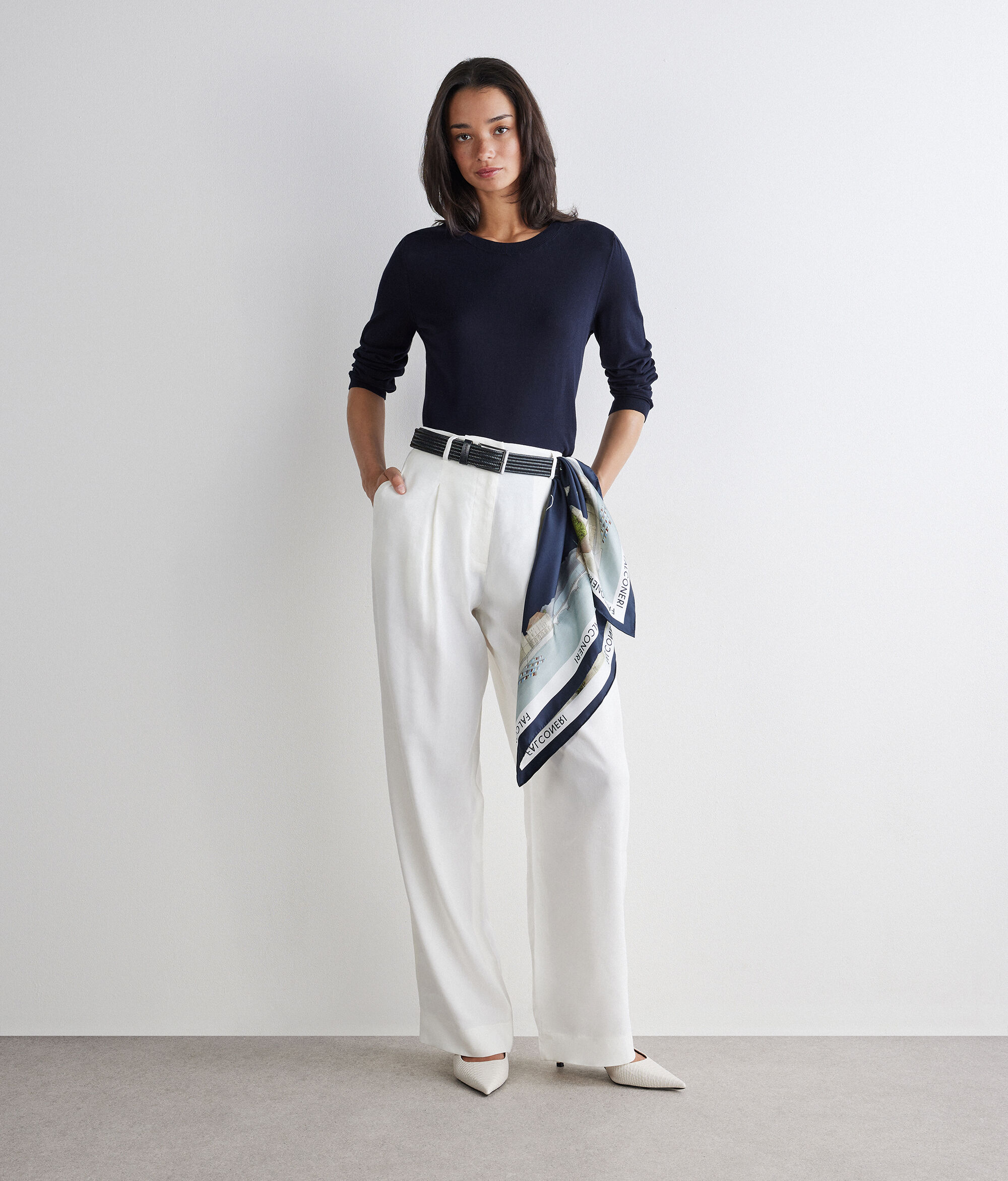 Camiseta con cuello redondo de algodón