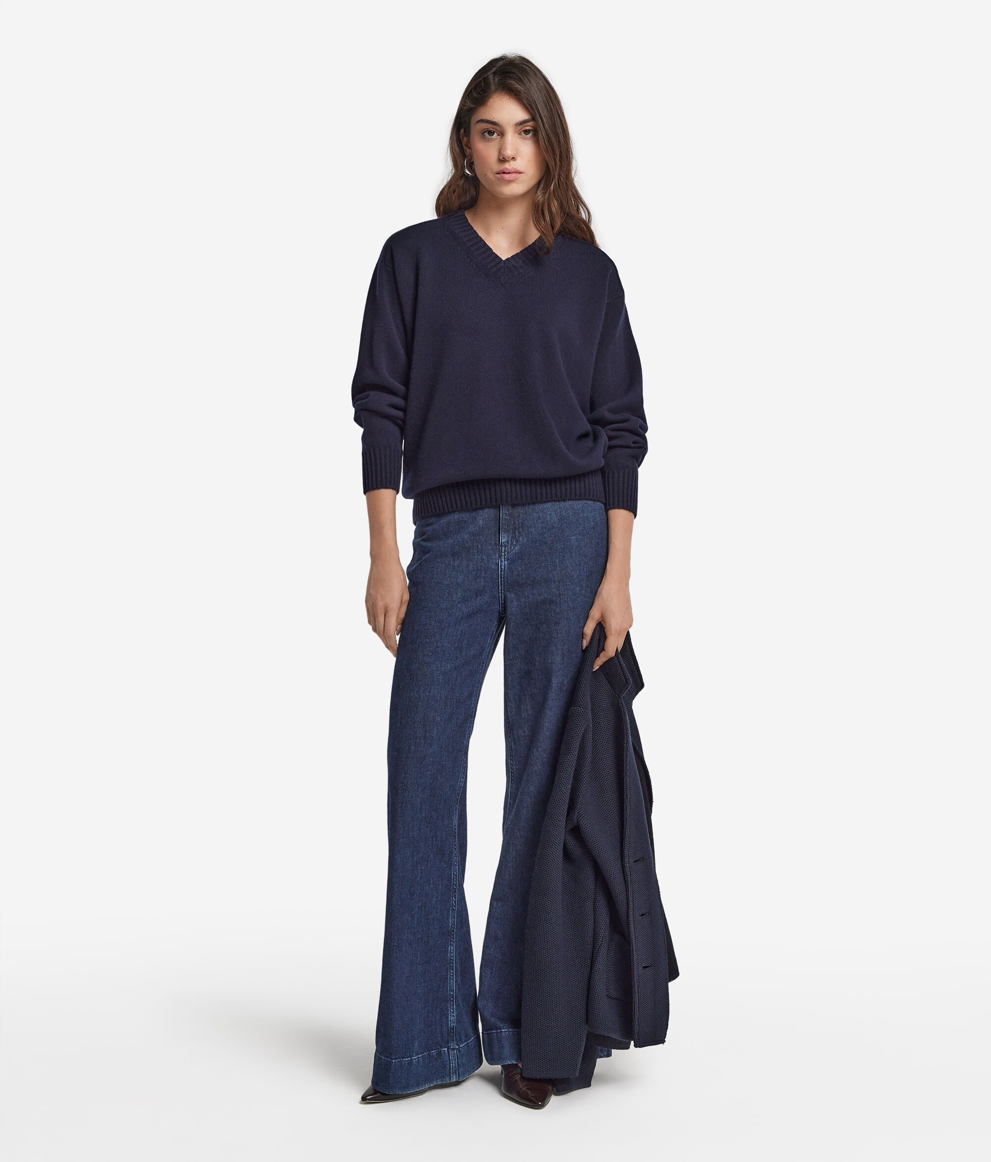 Ultrasoft Cashmere Reglan Omuz Detaylı V Yaka Kazak