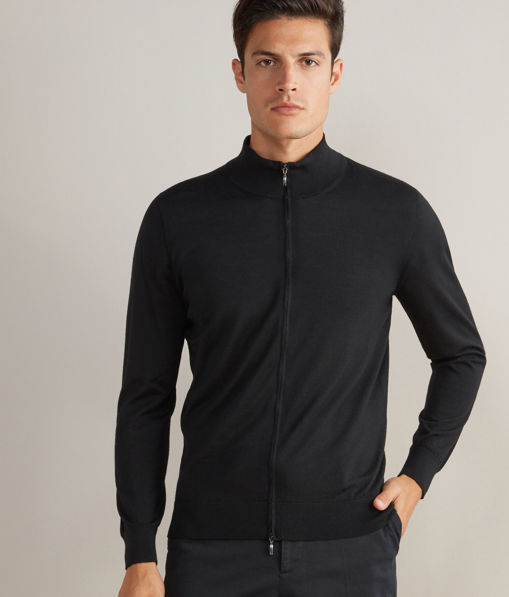 Cardigan con Zip in Cashmere