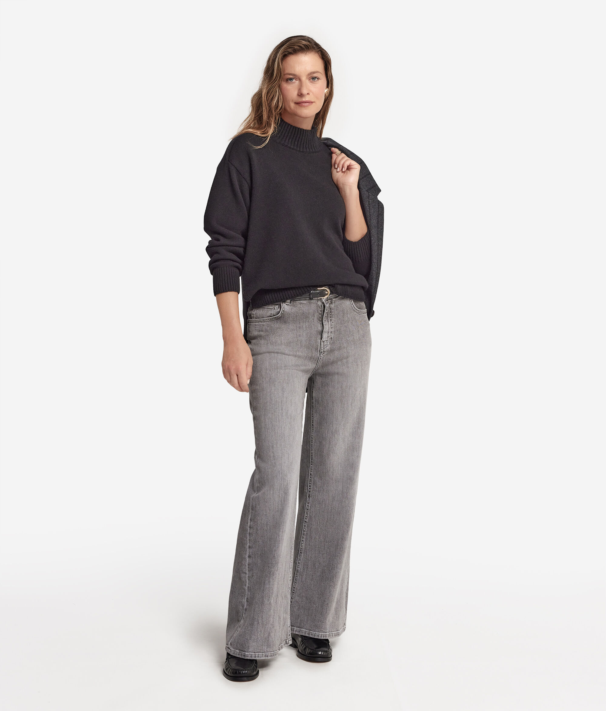Ultrasoft Cashmere Turtleneck with Set-In Sleeves