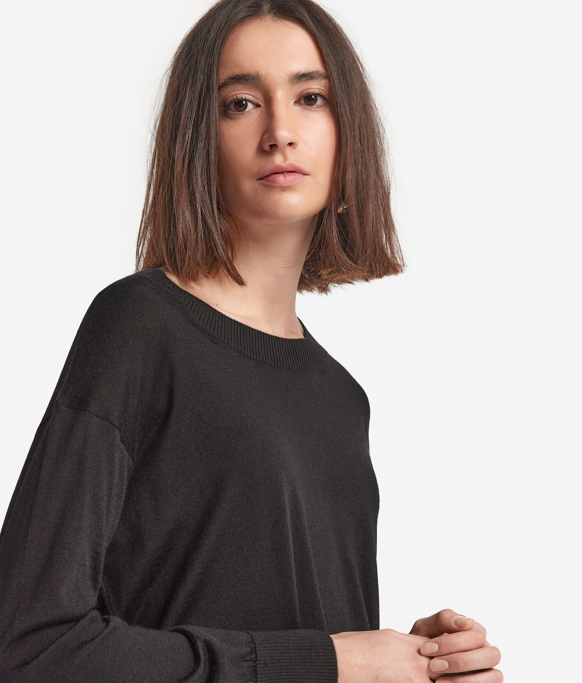 Round-Neck Cashmere Jumper with Slits