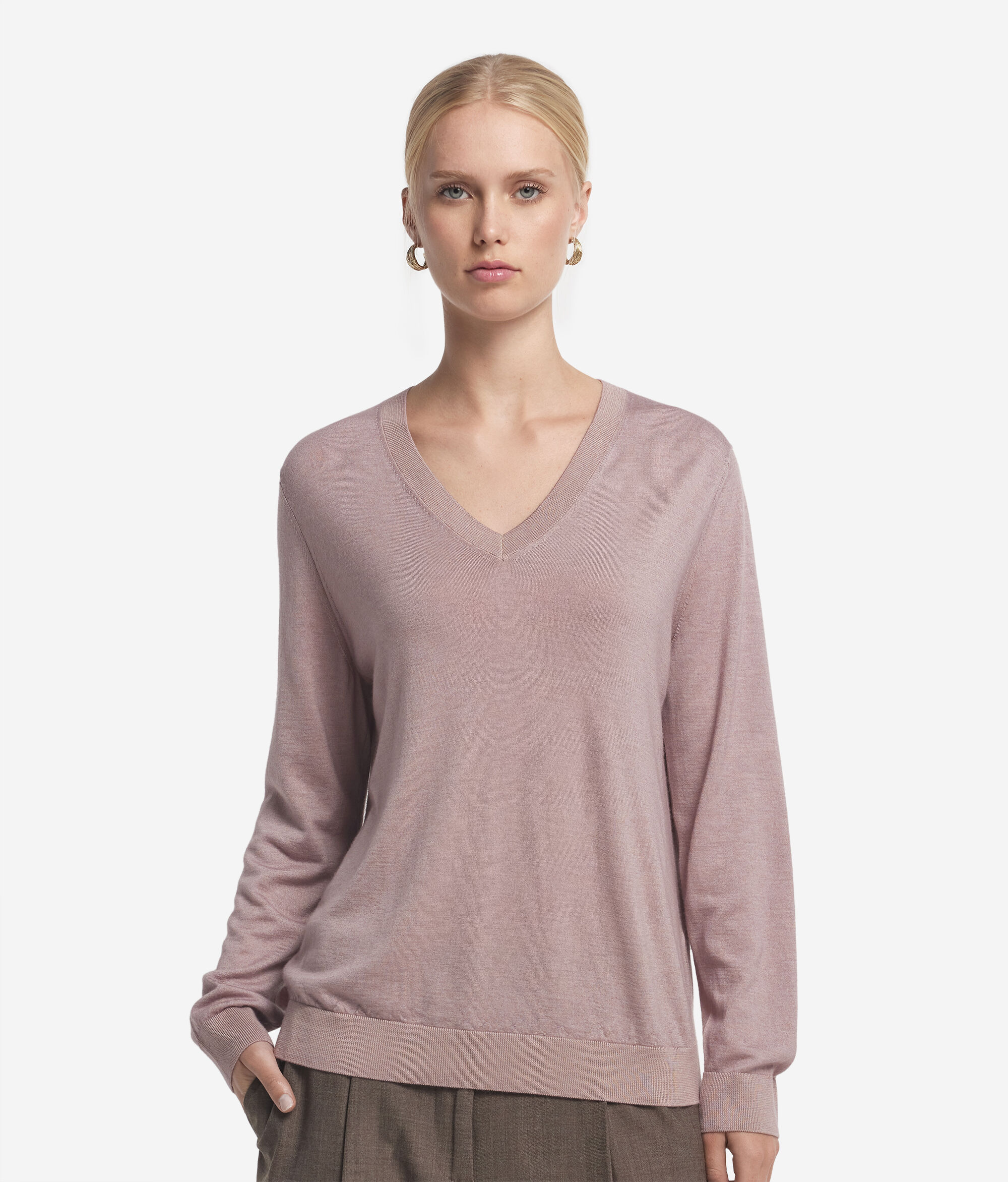 Ultrafine Cashmere V-Neck Jumper