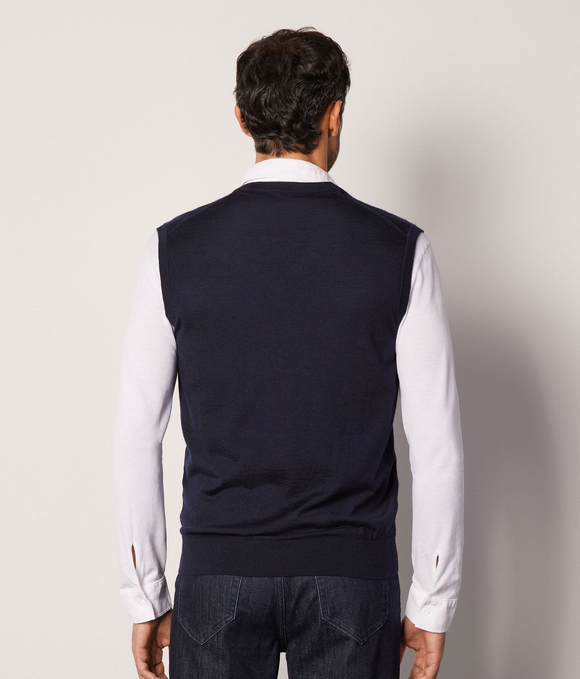 Gilet Scollo a V in Cashmere Ultrafine