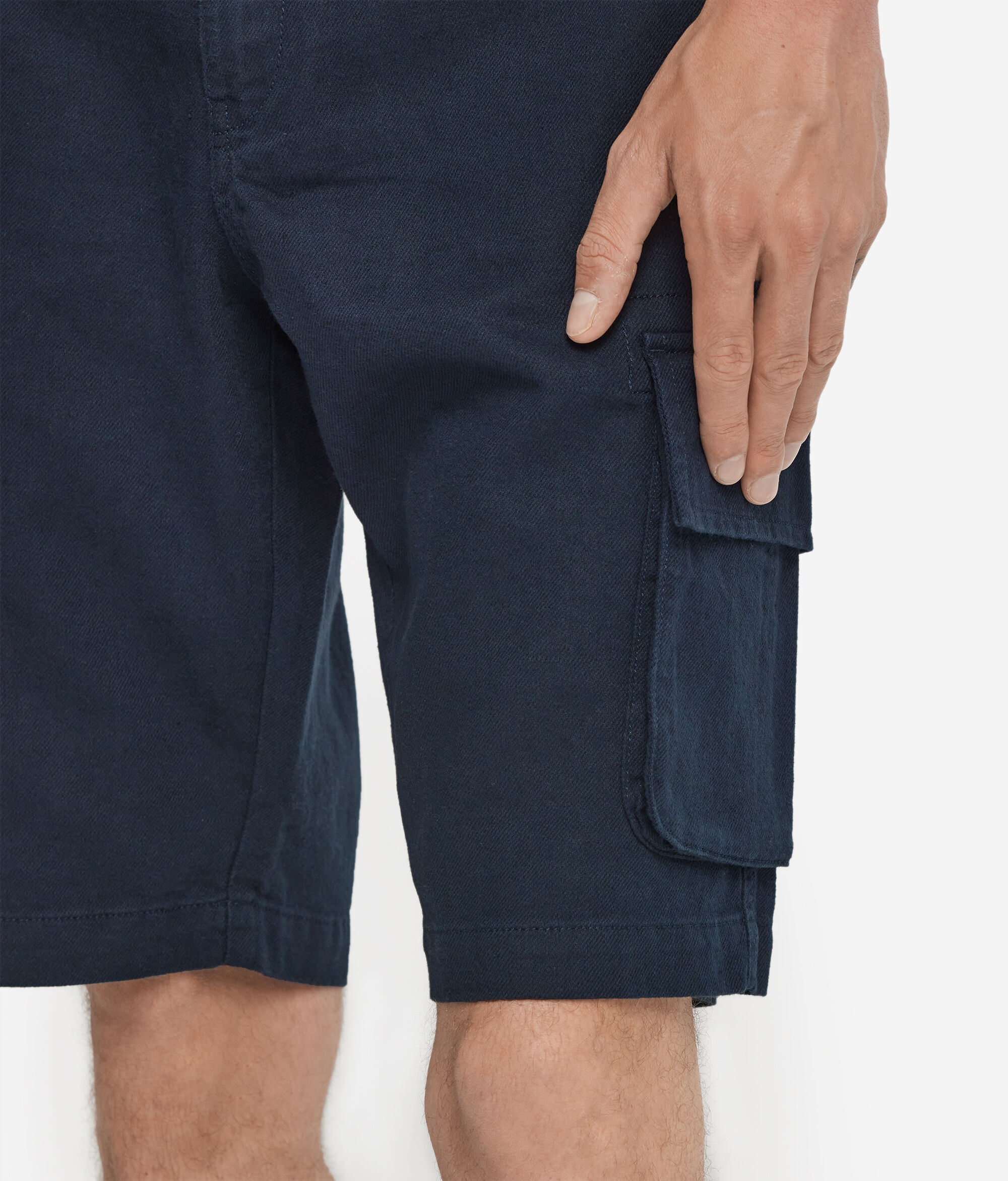ポケット付き ショートパンツ
