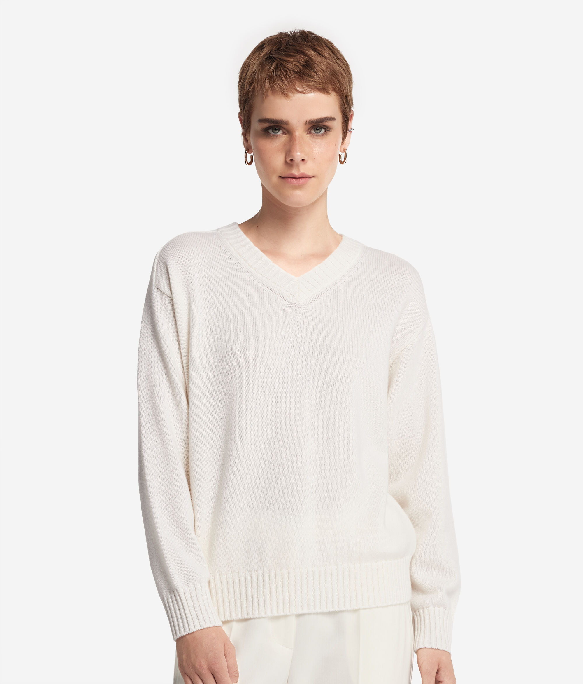 Ultrasoft Cashmere V-Neck Jumper with Set-In Sleeves
