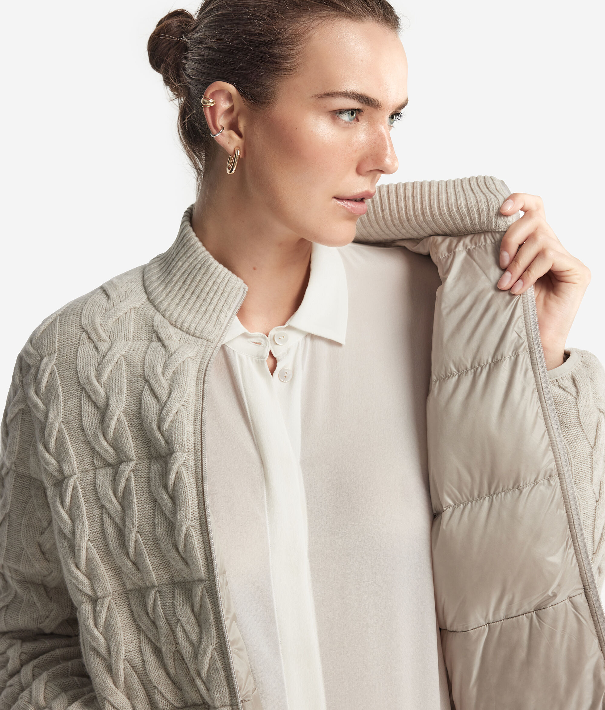 Cashmere Reversible Down Jacket with Cable Pattern