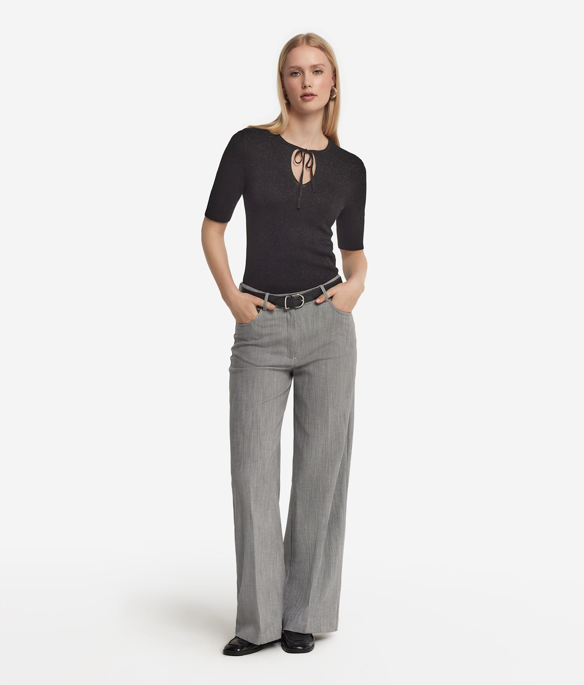 Short-Sleeved Lamé Top with Tie