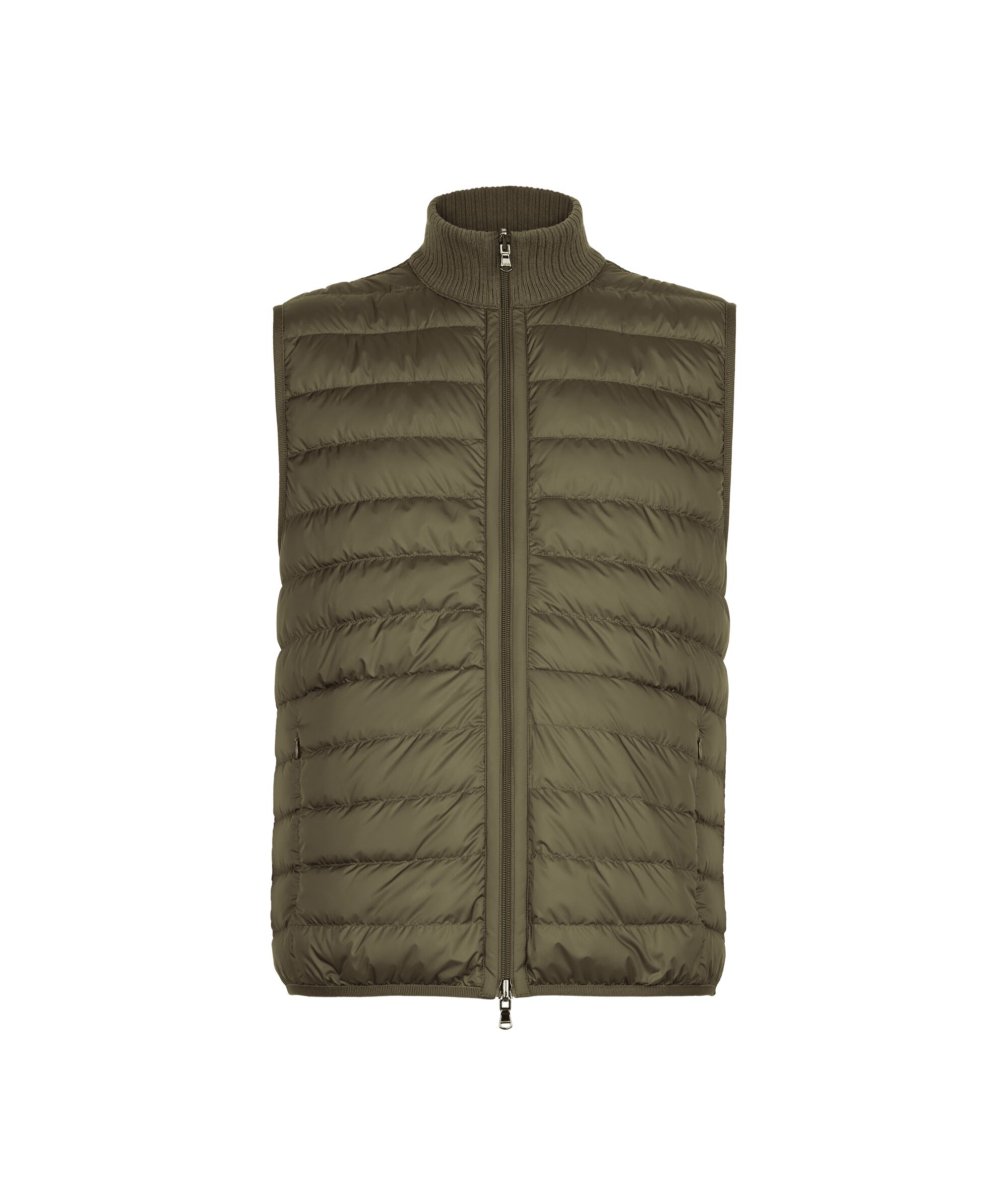 Reversible sleeveless down jacket with matte side