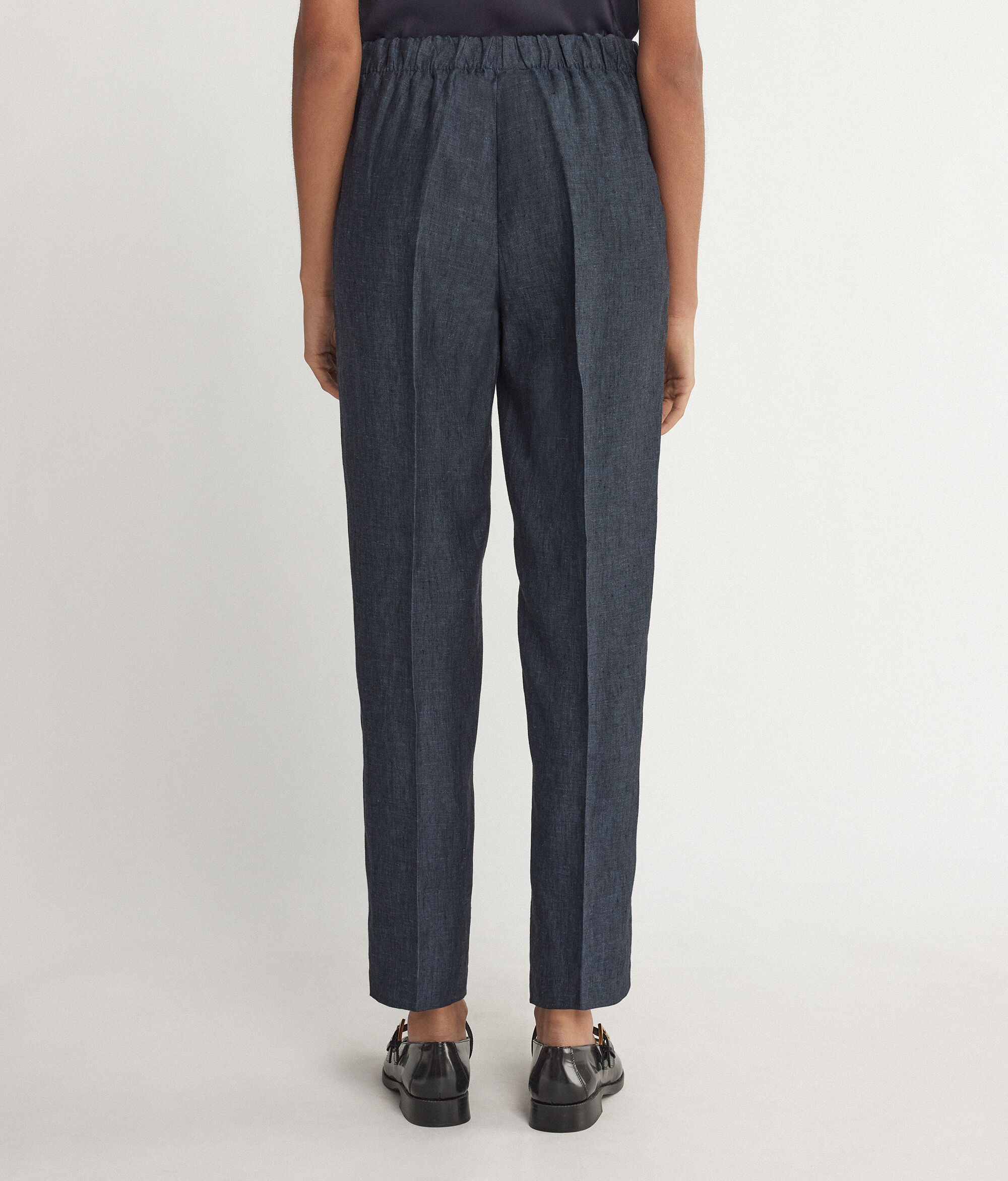 Zigarettenhose aus Leinen