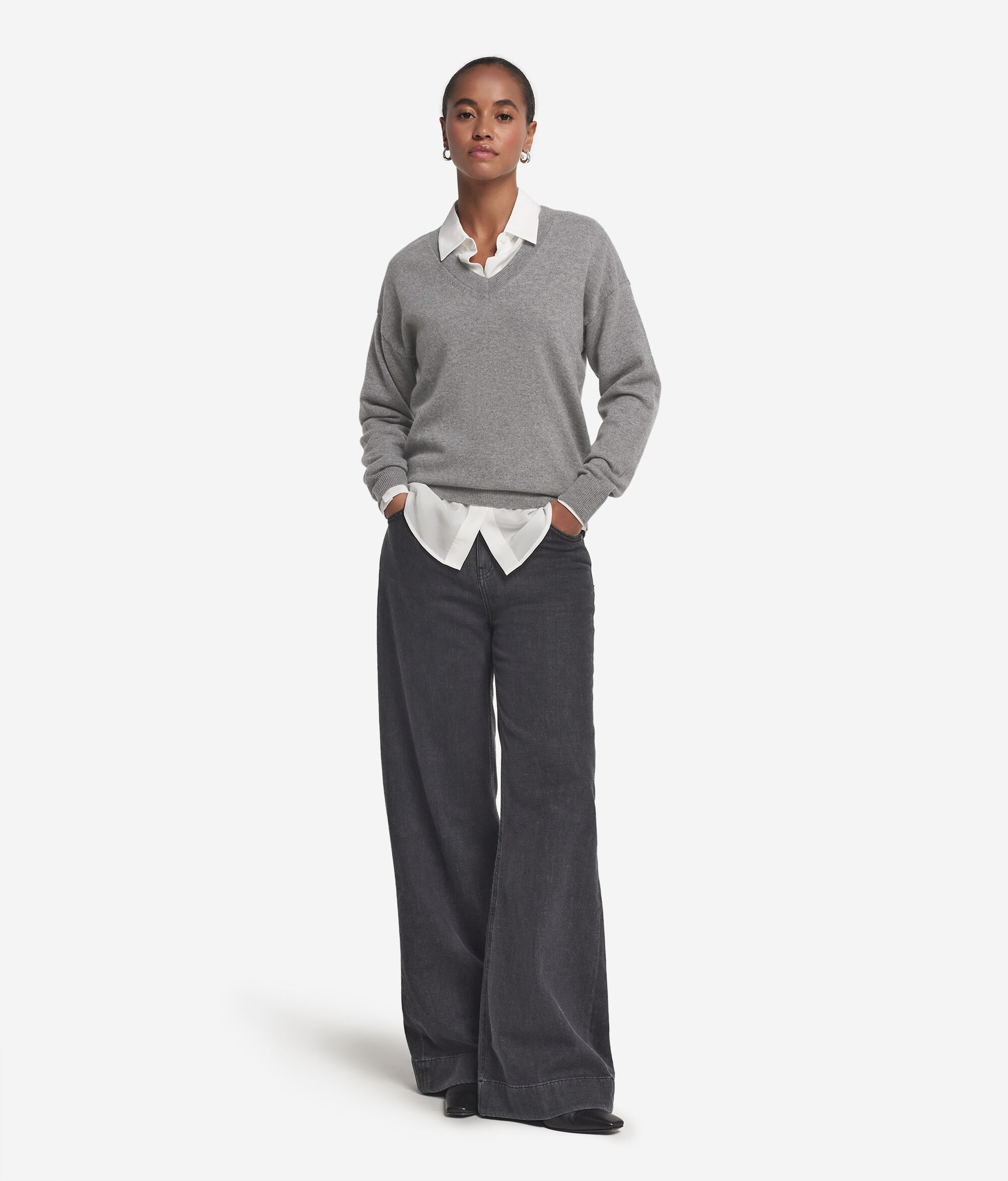Pull à col V en cachemire ultra-doux