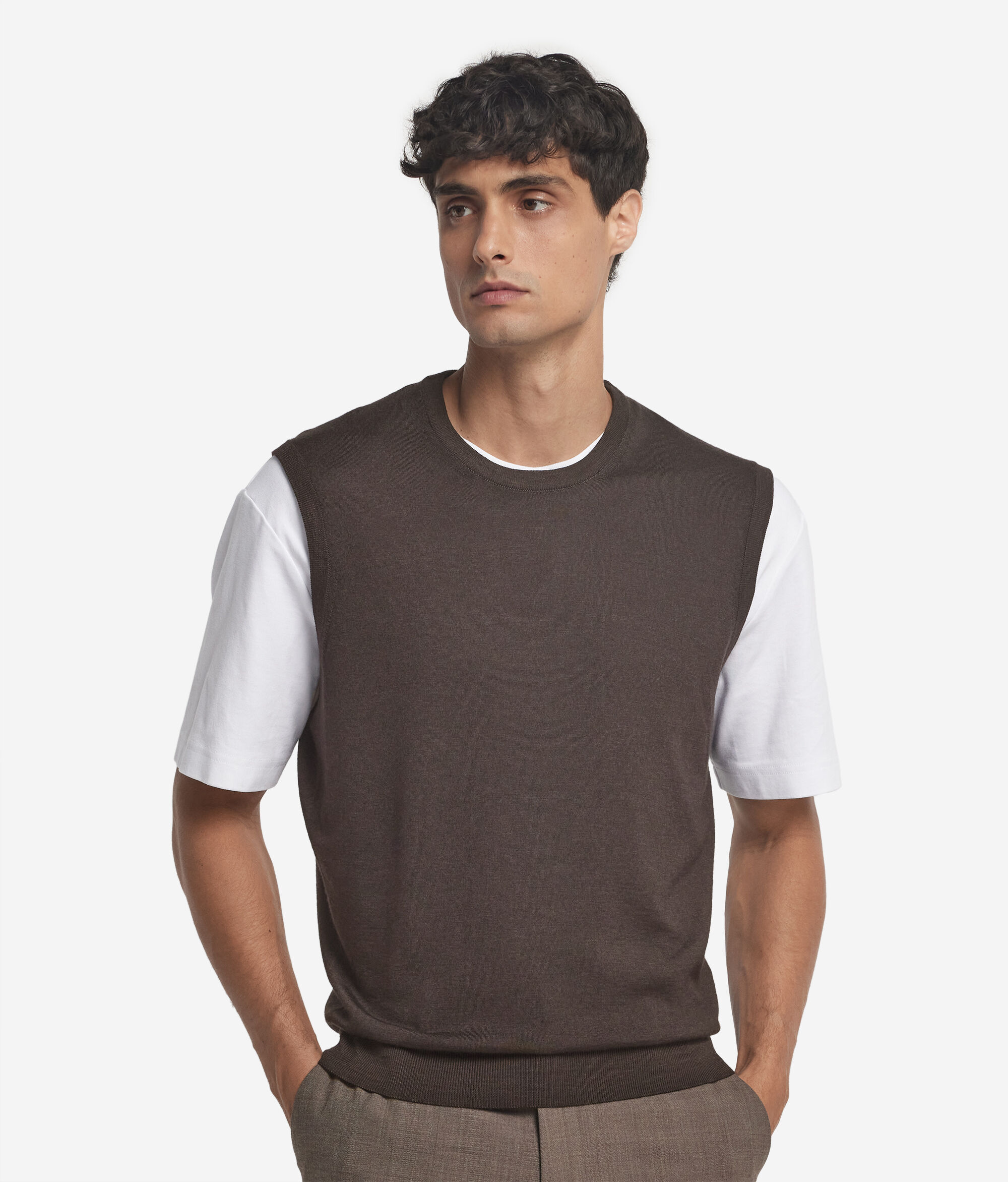 Pull sans manches à col rond en cachemire ultra-fin