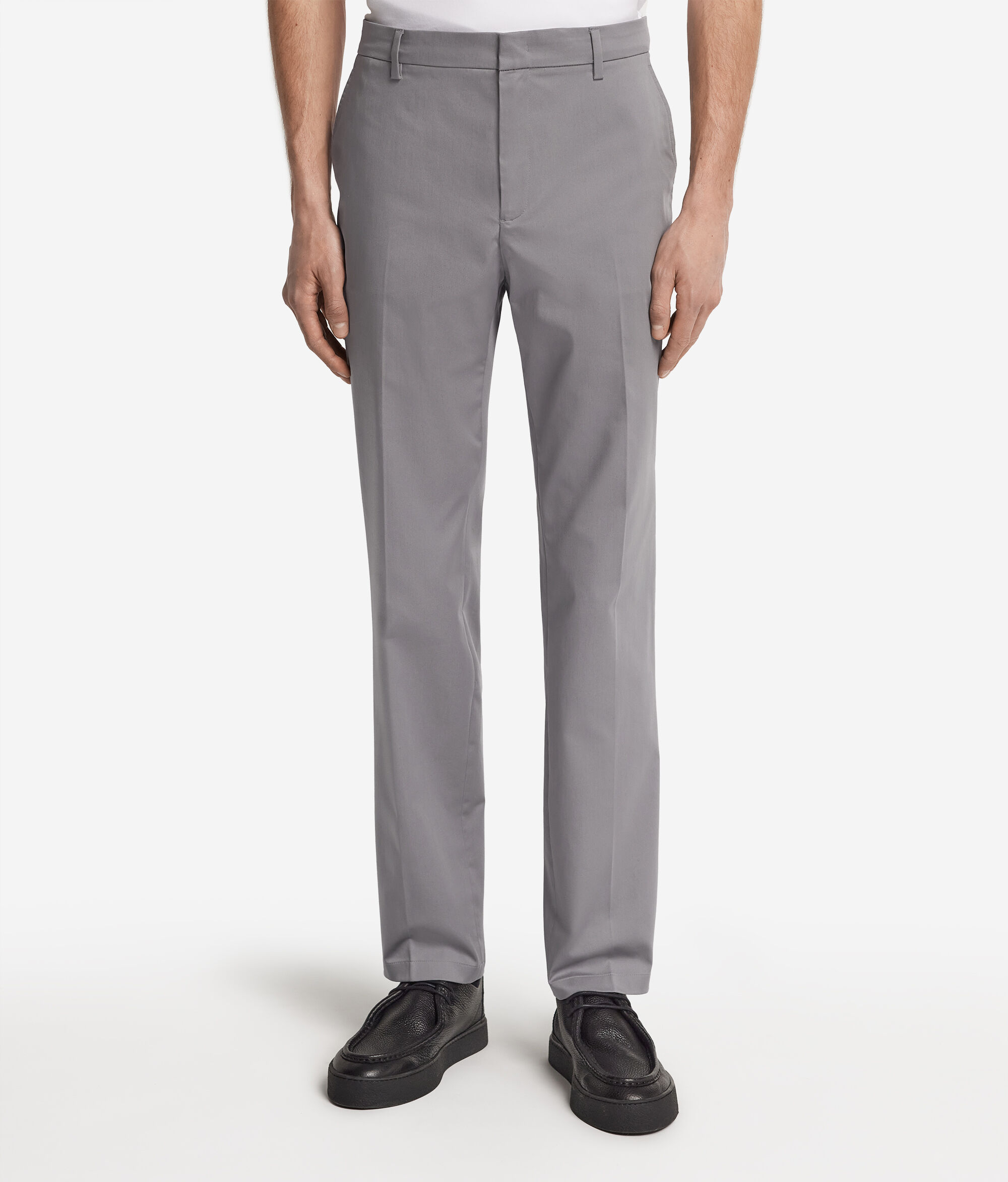 Lightweight Chino Pants