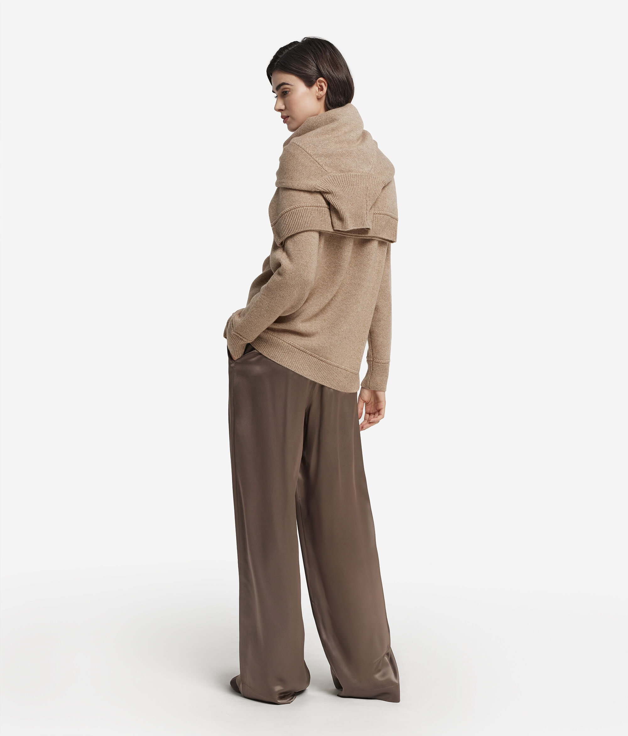 Dolcevita con trecce in Cashmere Undyed Ultrasoft