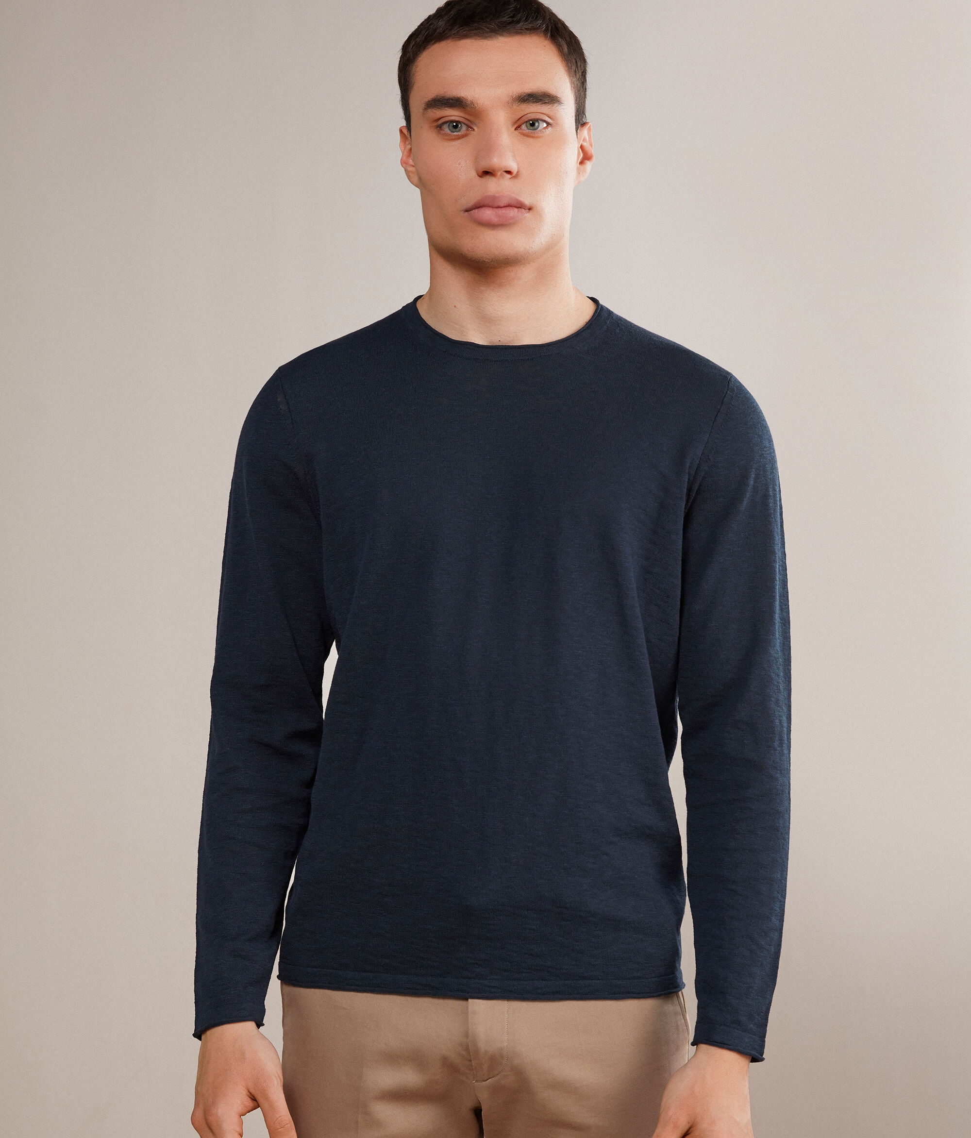 Twist Round-Neck Jumper