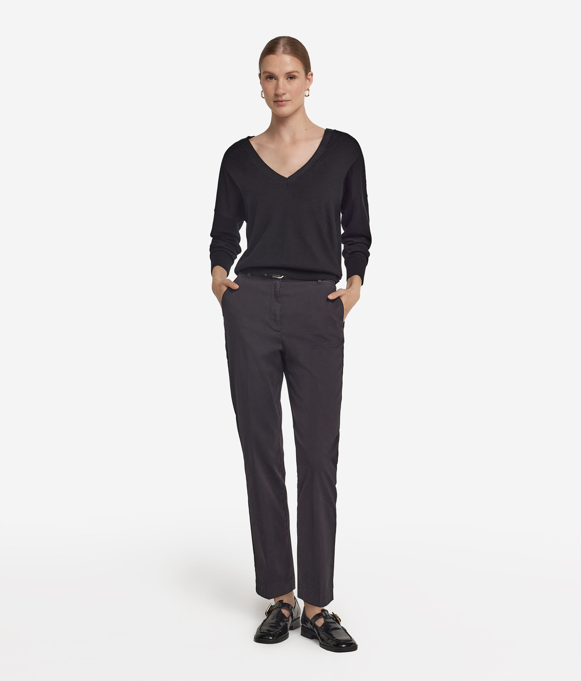 Maglia con Doppio Scollo a V in Cashmere Ultrafine