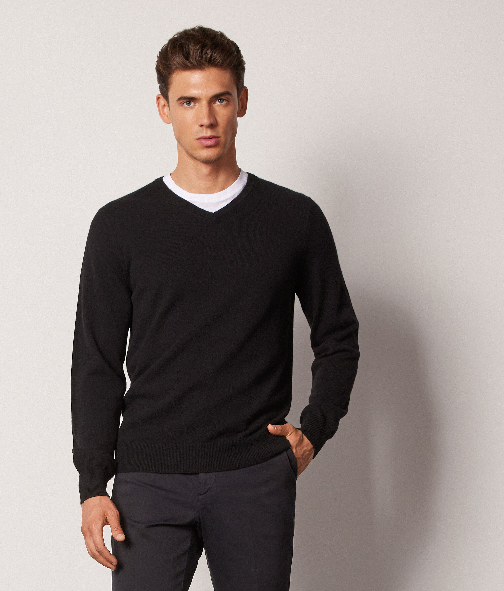 Pullover mit V-Ausschnitt aus Kaschmir Ultrasoft