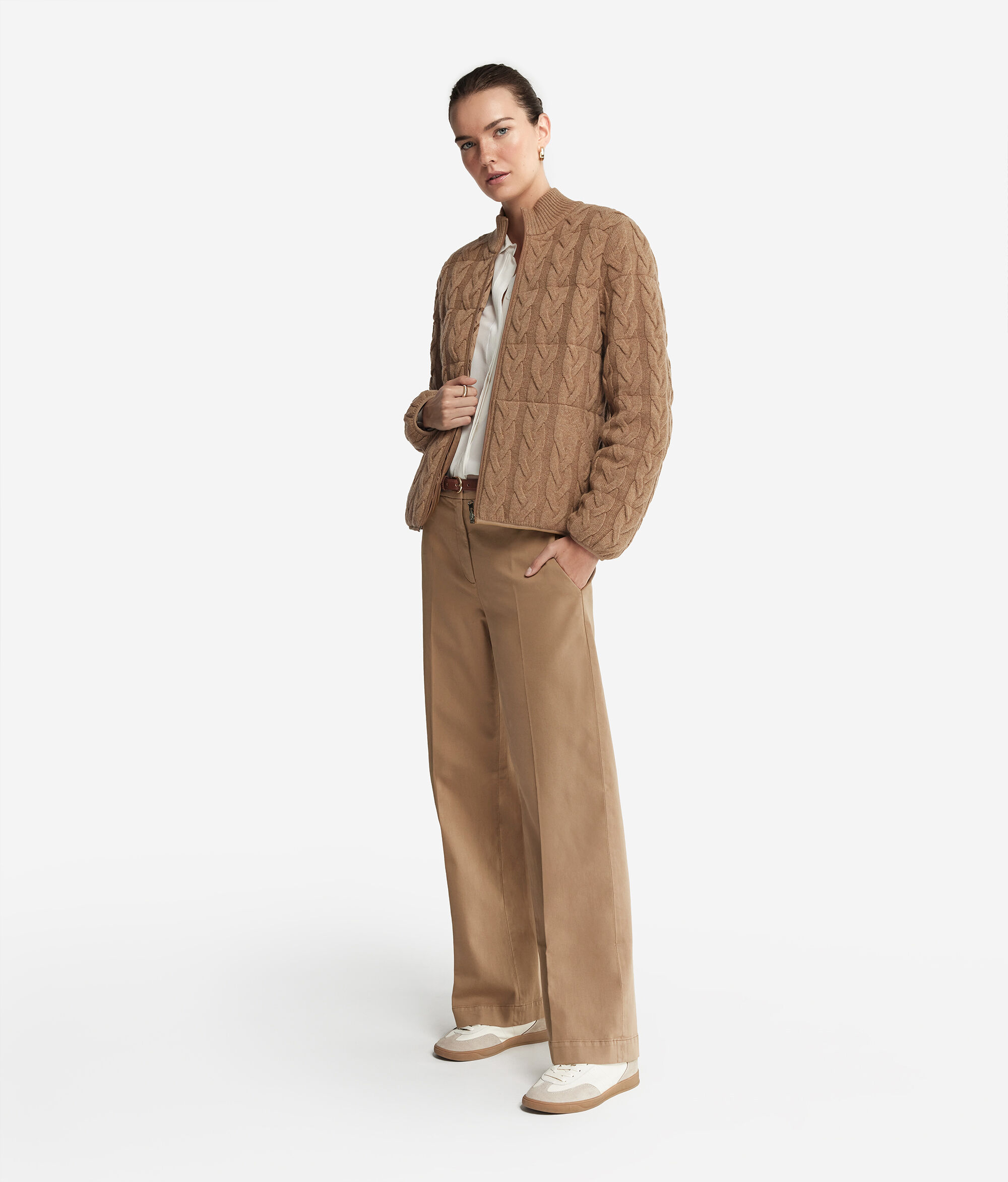 Cashmere Reversible Down Jacket with Cable Pattern