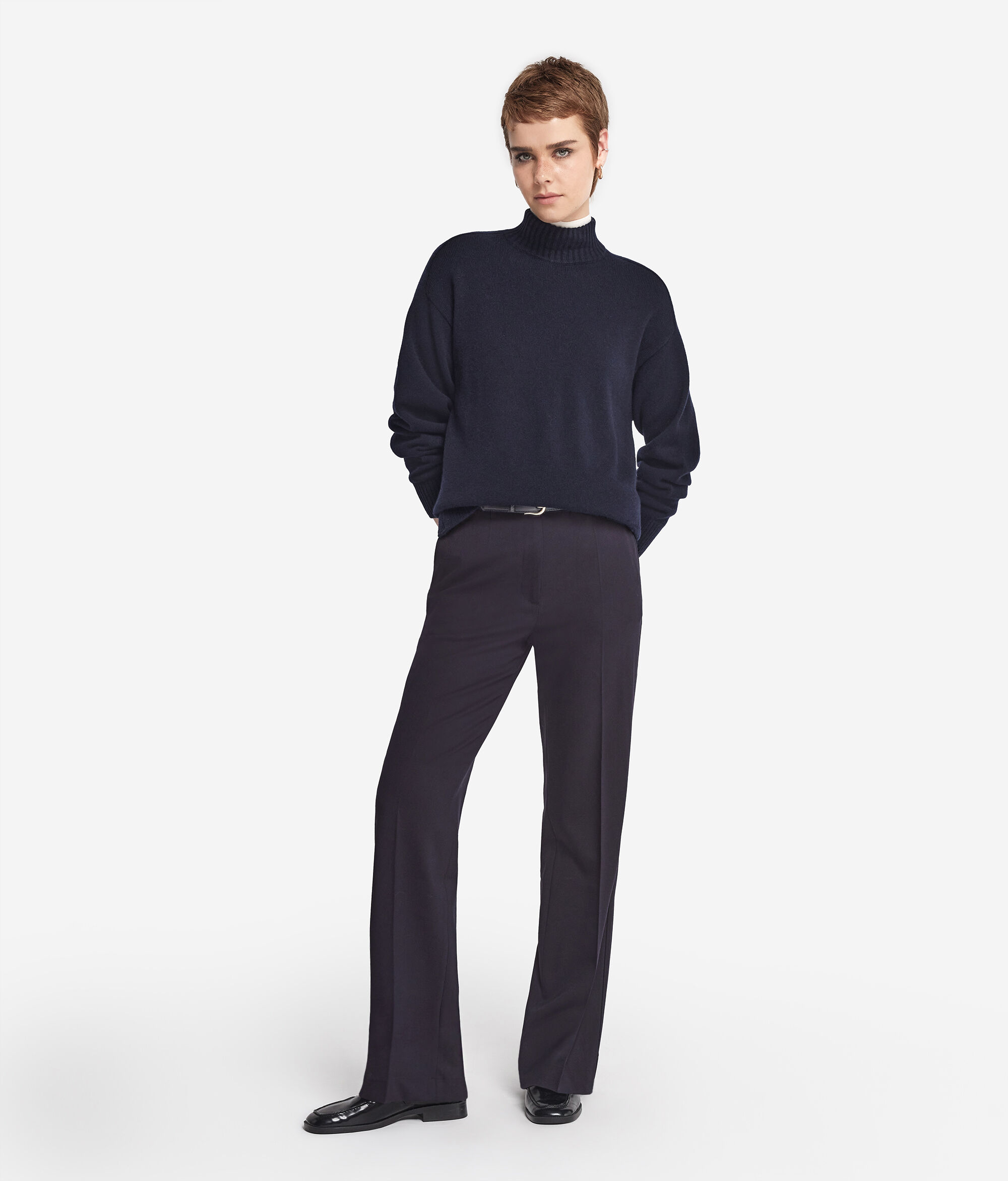 Ultrasoft Cashmere Turtleneck with Set-In Sleeves